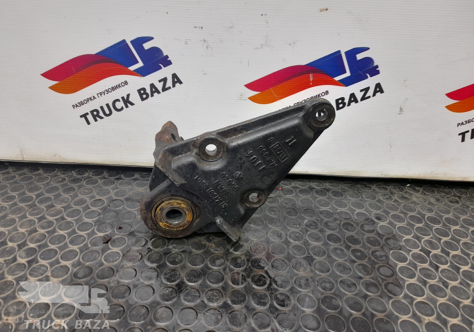 81413013267 Кронштейн рессоры для Man TGA