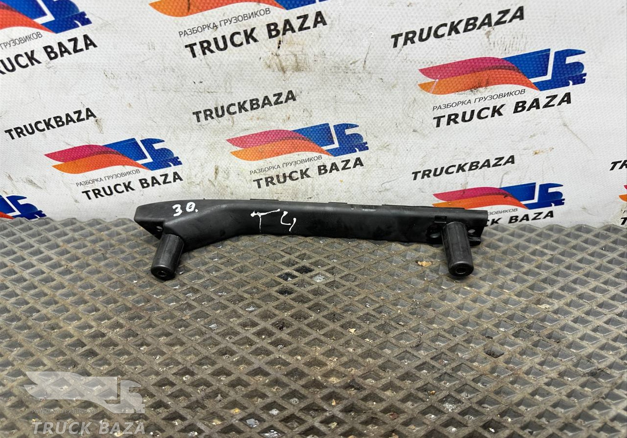 712W626306281 Накладка двери для Sinotruk Sitrak C7H