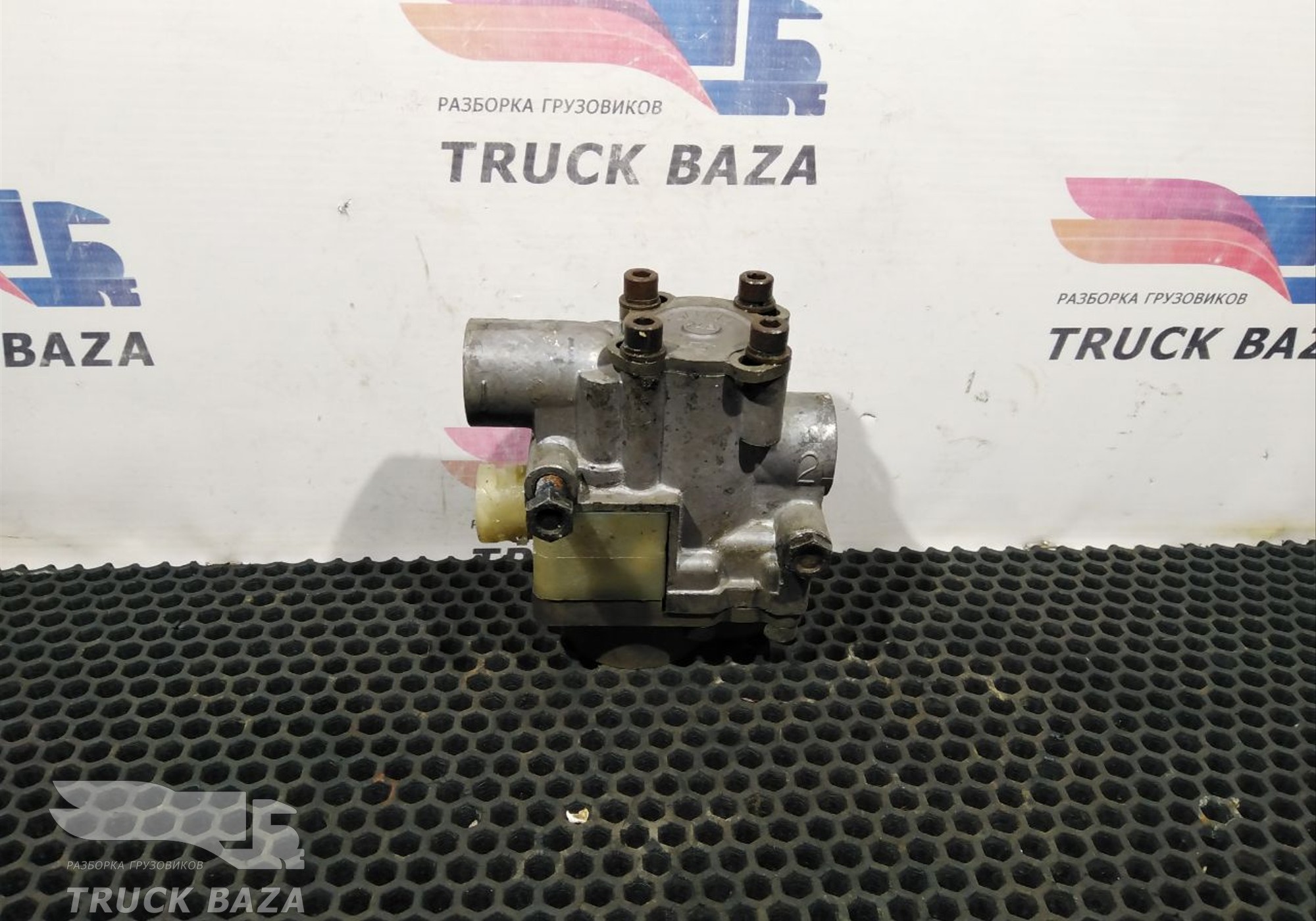 4721950180 Кран ABS для Volvo FM III (с 2013)