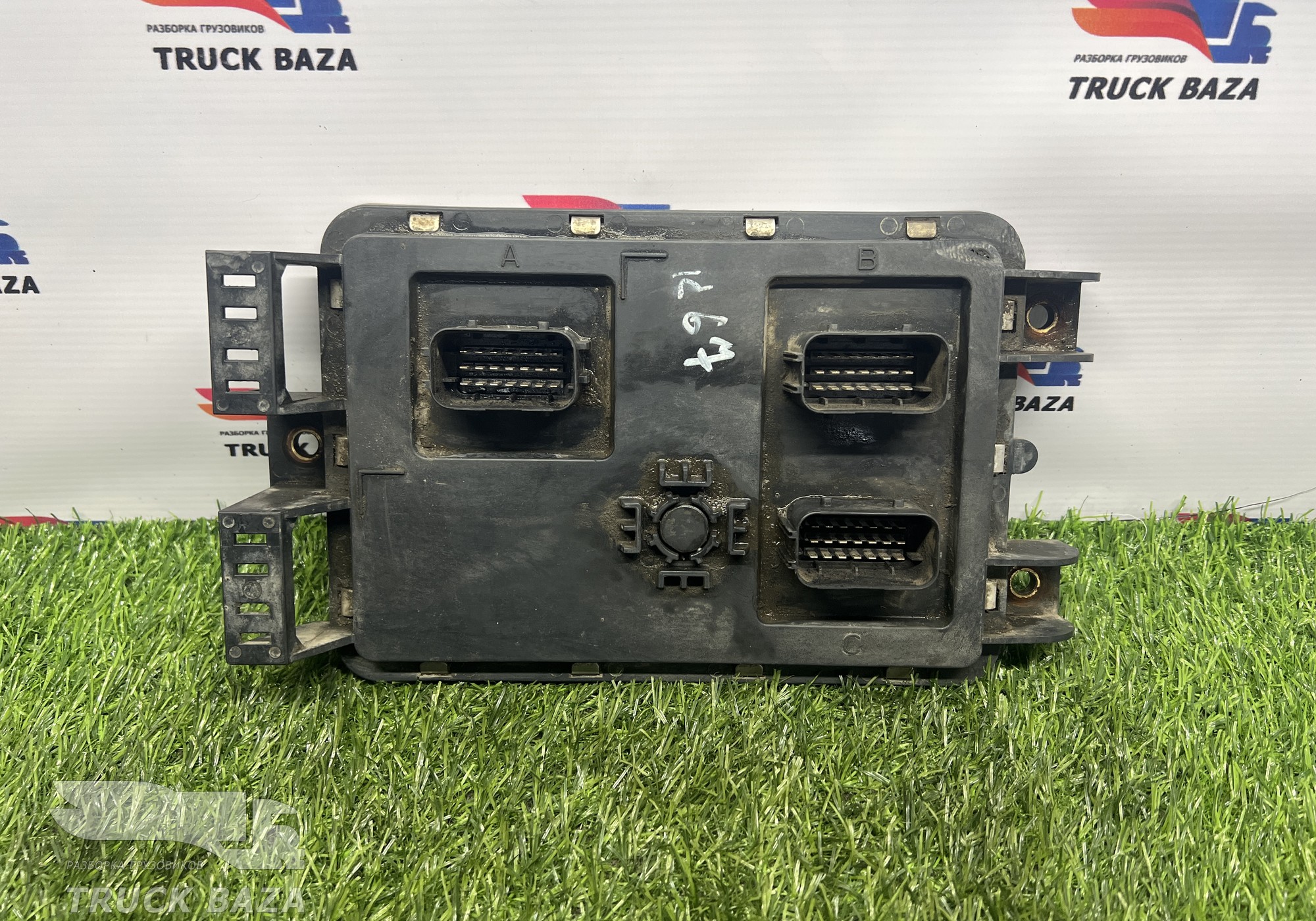 A2C62000705 Блок управления светом MUX4-Pn