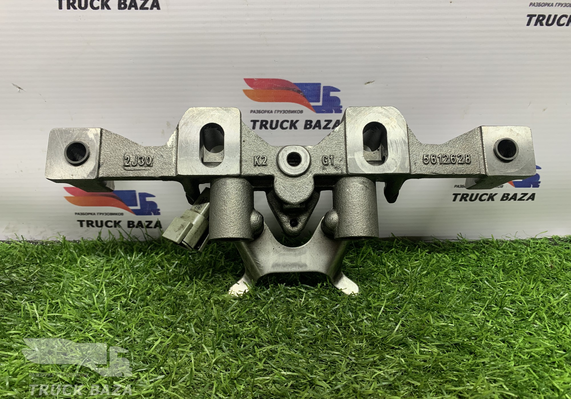 5612627 Кронштейн оси коромысел для DongFeng GX DFH4180