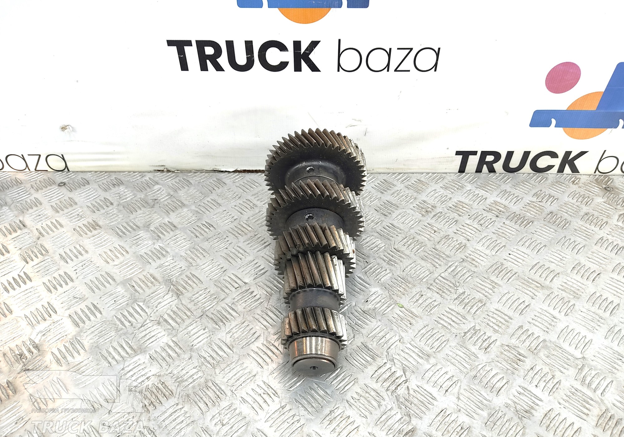 1327303033 Вал промежуточный АКПП ZF для Iveco