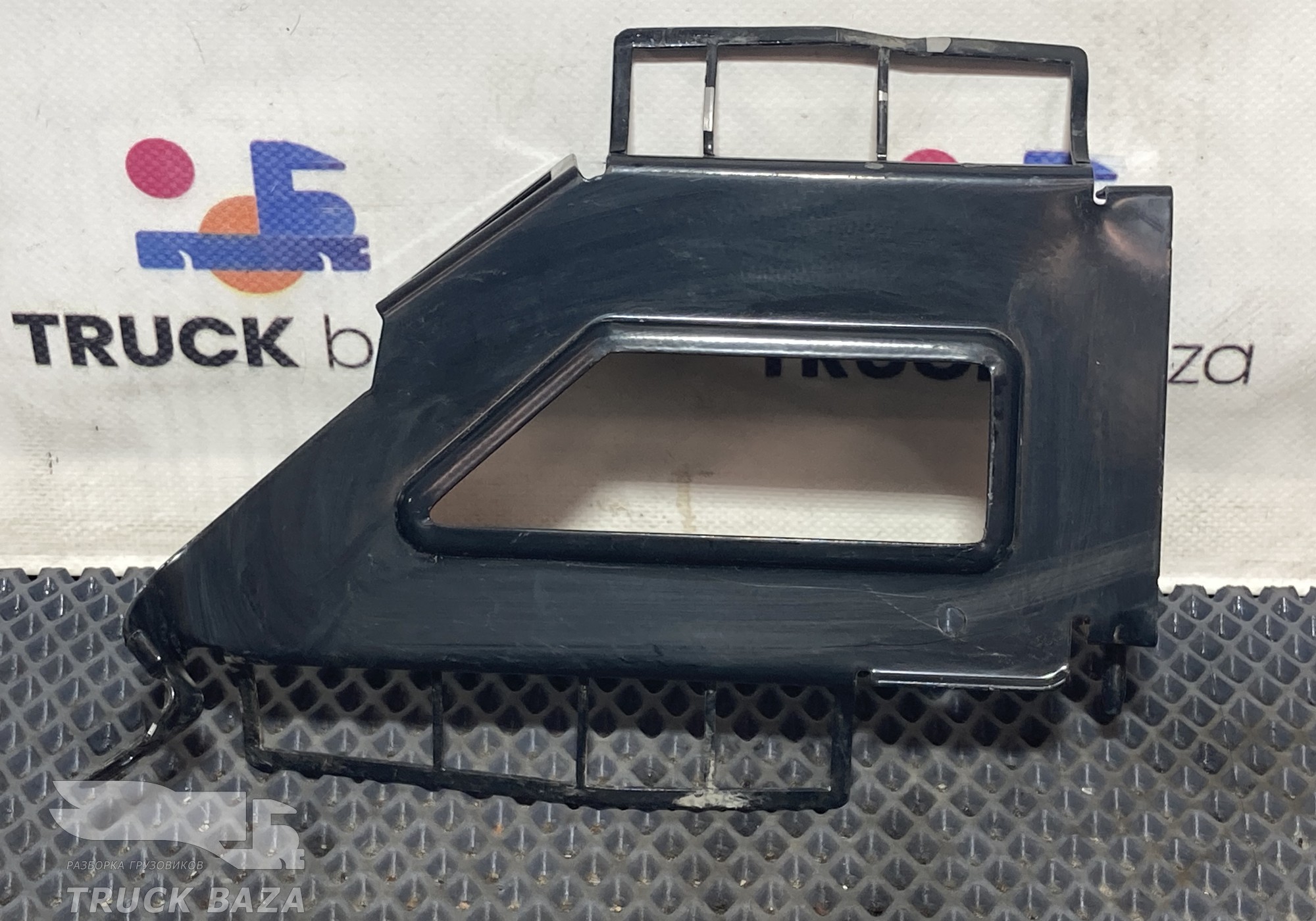 1800353 Кронштейн приборной панели для Scania 5-series R (с 2004 по 2016)