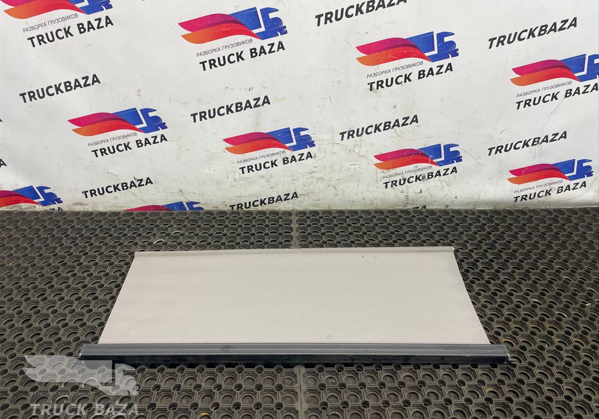 1809736 Шторка двери для Daf XF106 (с 2012)