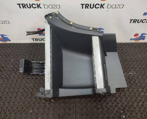 82136982 Корпус подножек левый для Volvo FH 4 (с 2012)