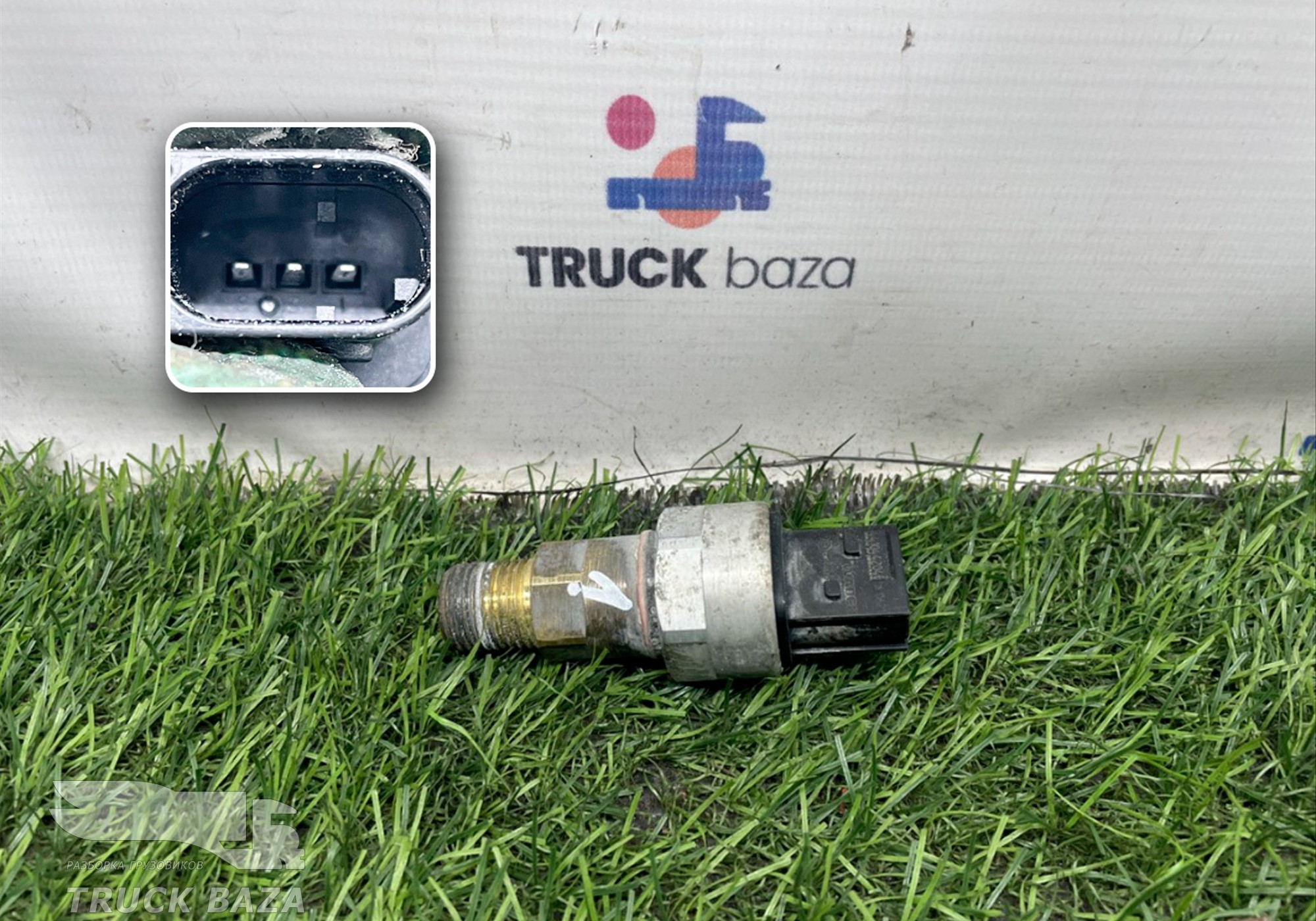 4410442040 Датчик давления