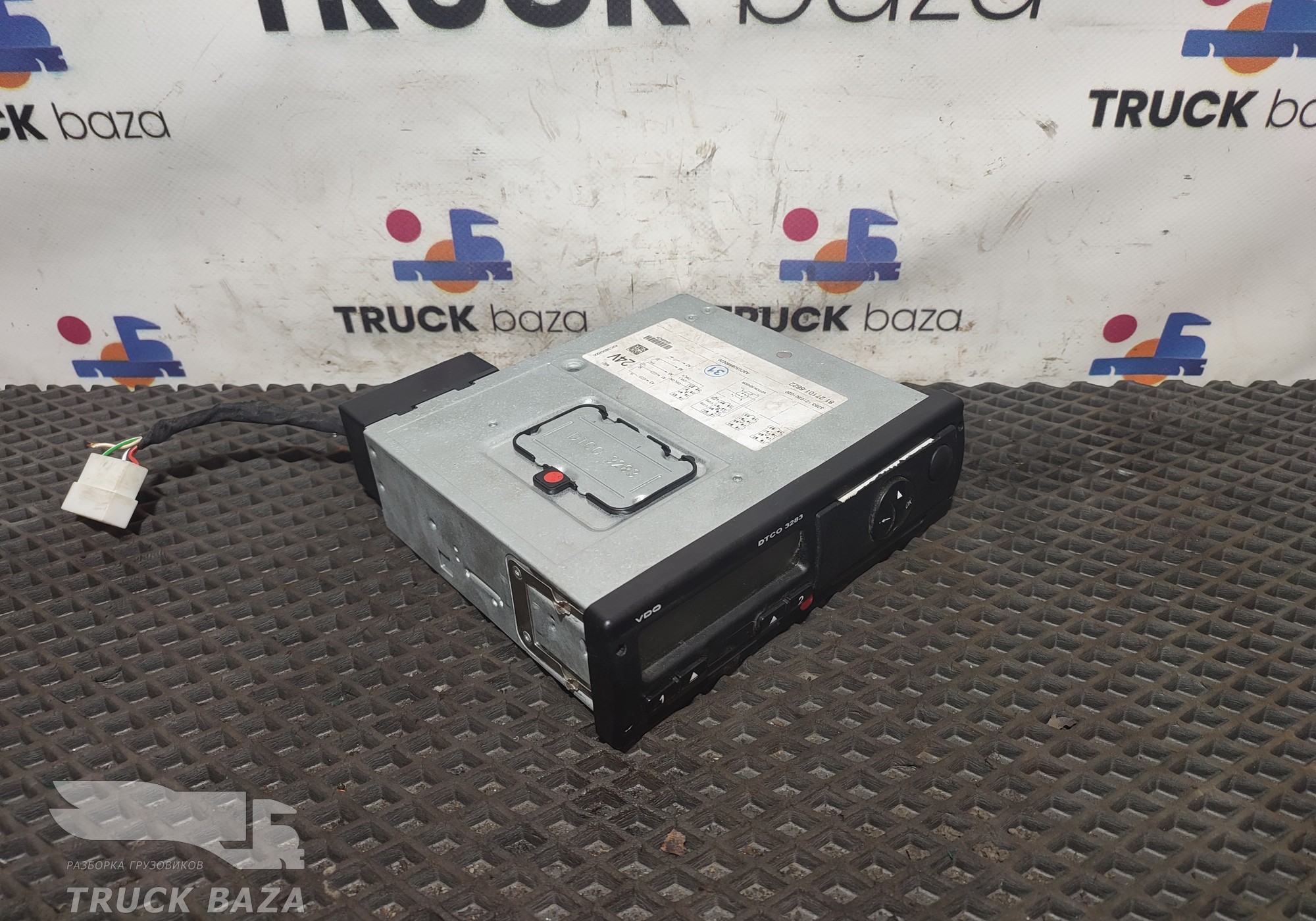 A2C38552000 Тахограф VDO для Mercedes-Benz Actros New Actros MP4 (с 2011)