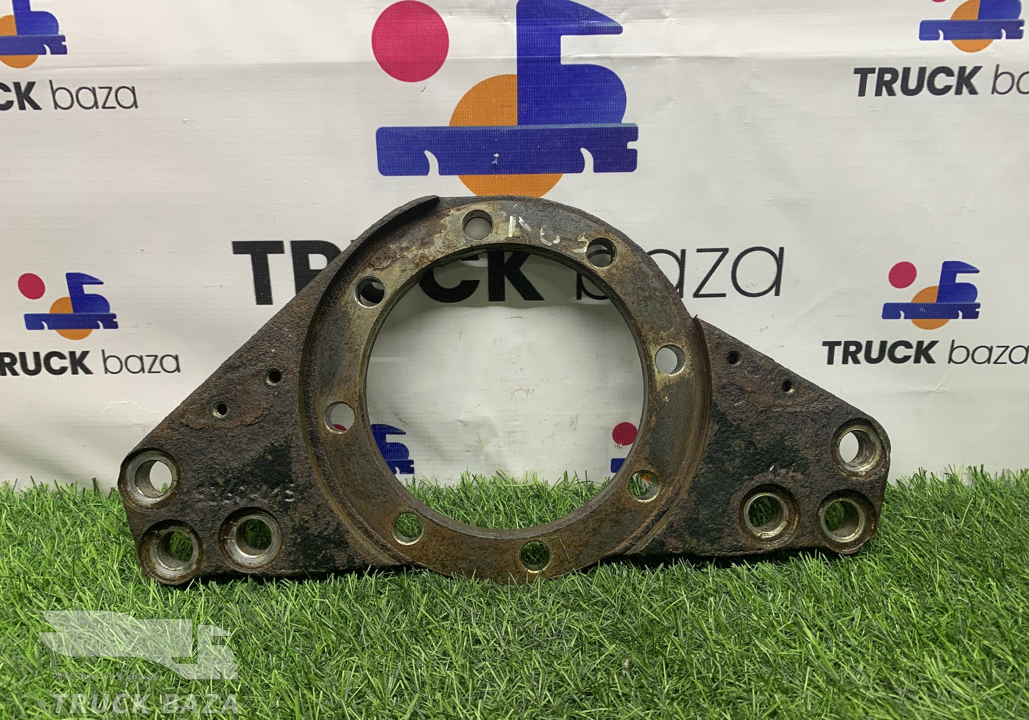 53603501014 Кронштейн крепления суппорта правый для КАМАЗ 5490 (с 2013)