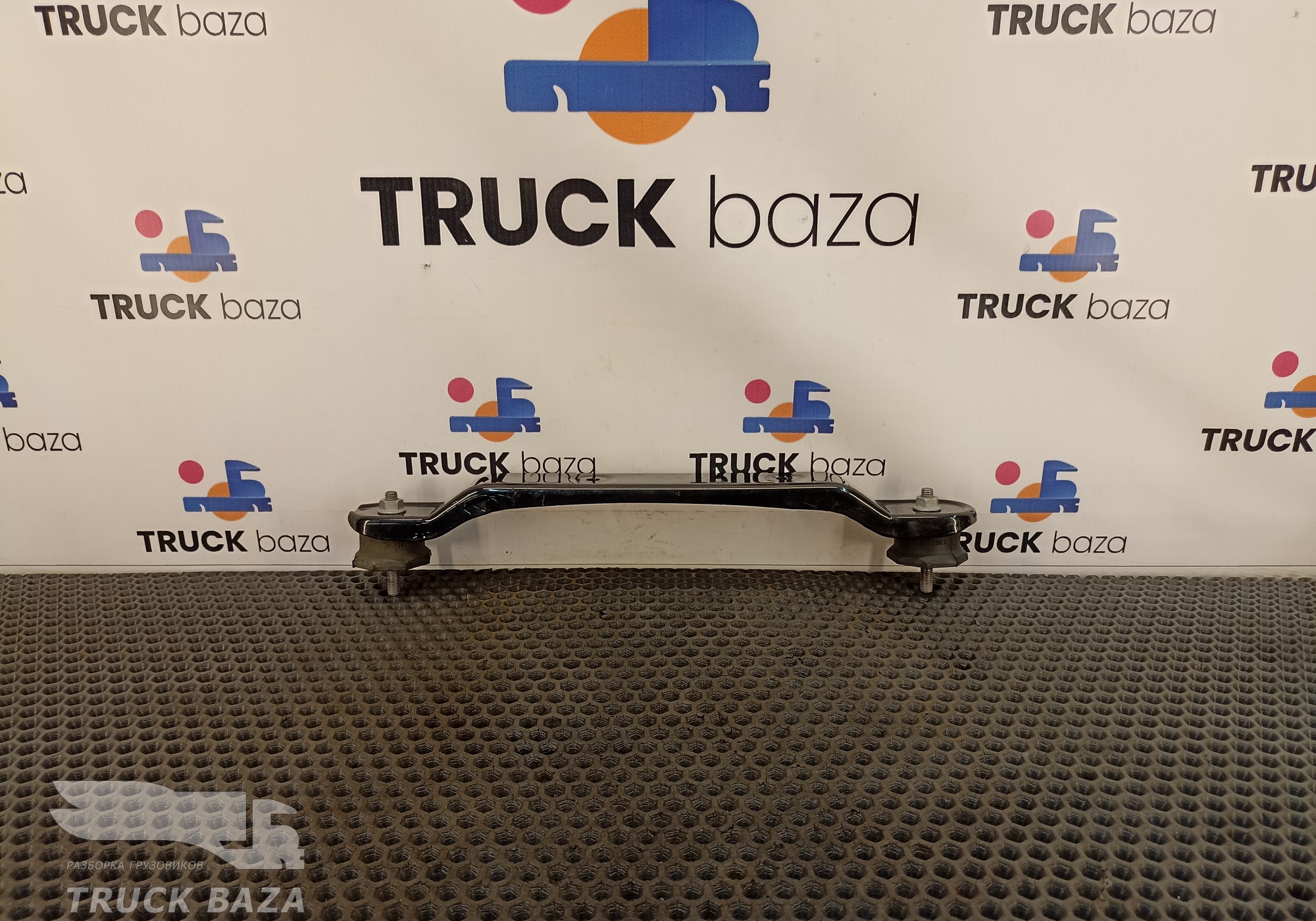 A9605280541 Кронштейн воздухозаборника для Mercedes-Benz