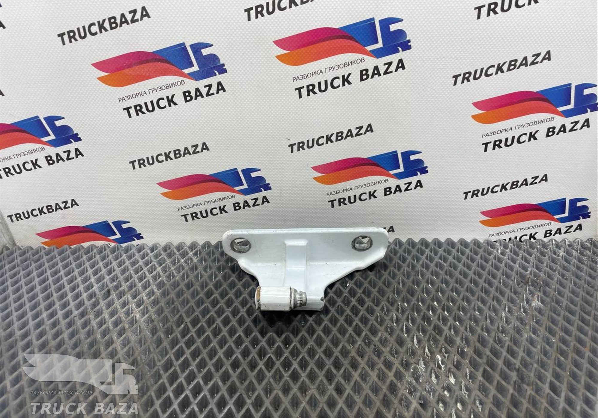 A9607220044 Петля двери левой верхняя для Mercedes-Benz Actros New Actros MP4 (с 2011)