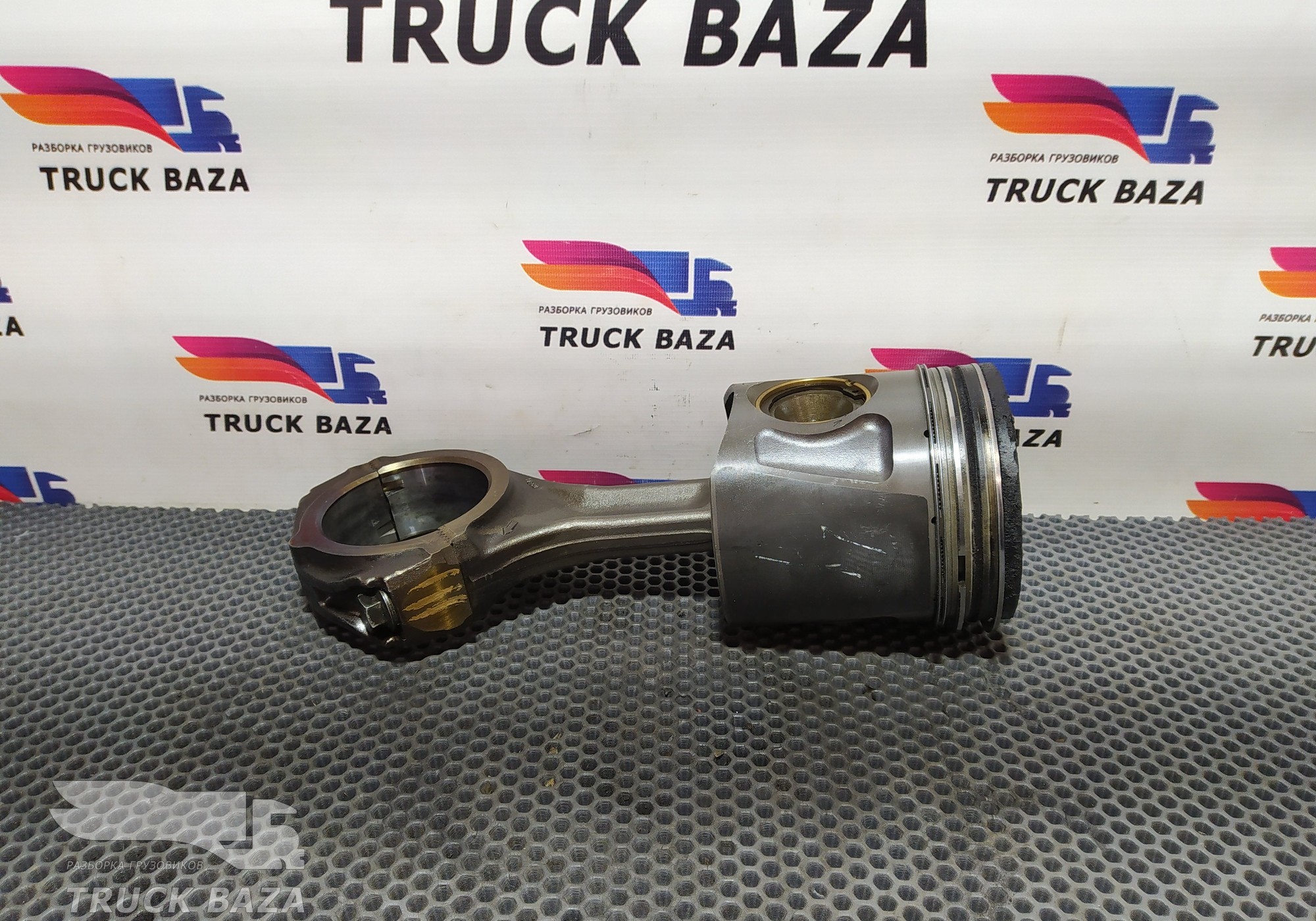 2996141 Поршень с шатуном для Iveco Stralis II Hi-Way (с 2012)