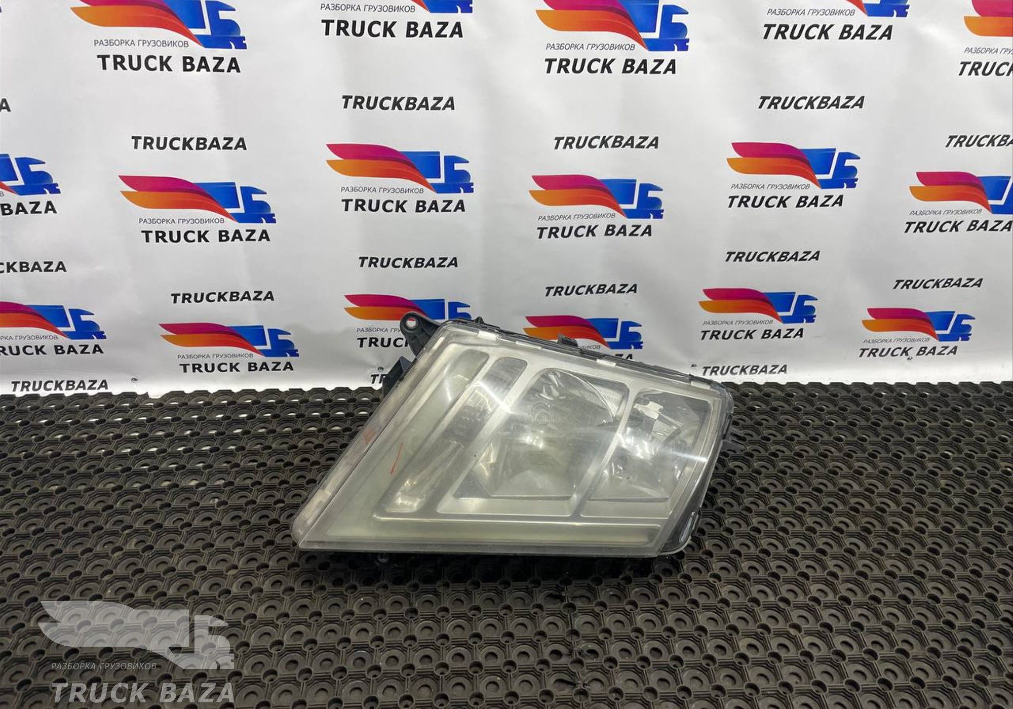 22239220 Фара правая для Volvo FH FH4 (с 2012 по 2021)