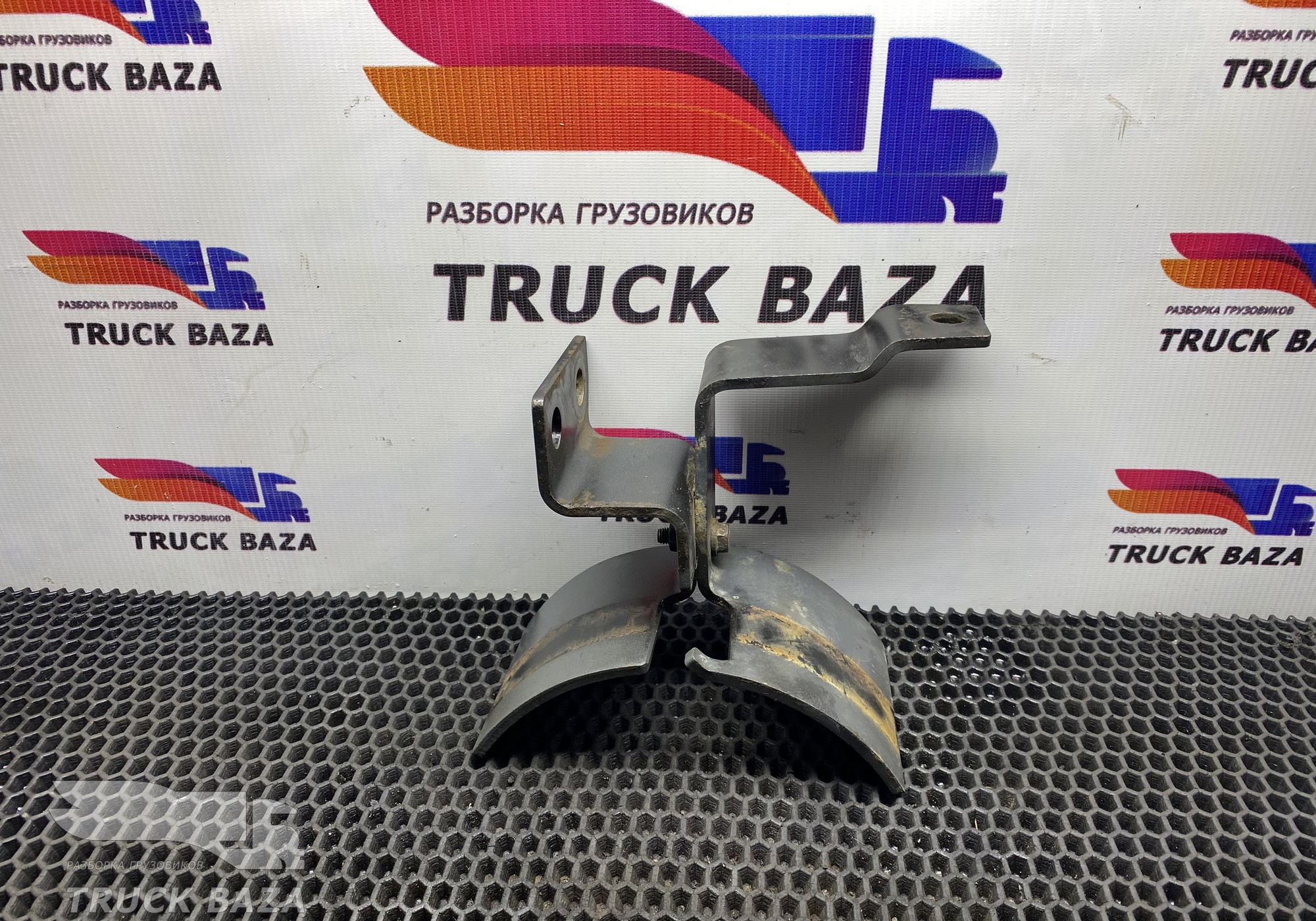 A9304295540 Кронштейн ресивера для Mercedes-Benz Axor II (с 2004 по 2010)