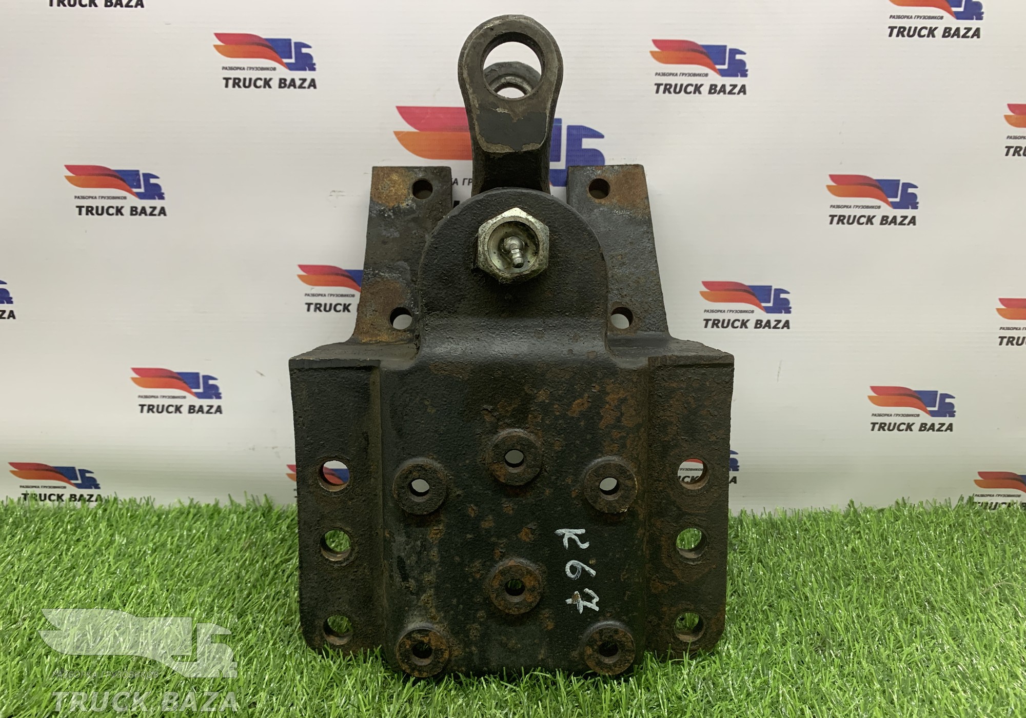 5490290244720 Кронштейн передней рессоры для КАМАЗ 5490 (с 2013)