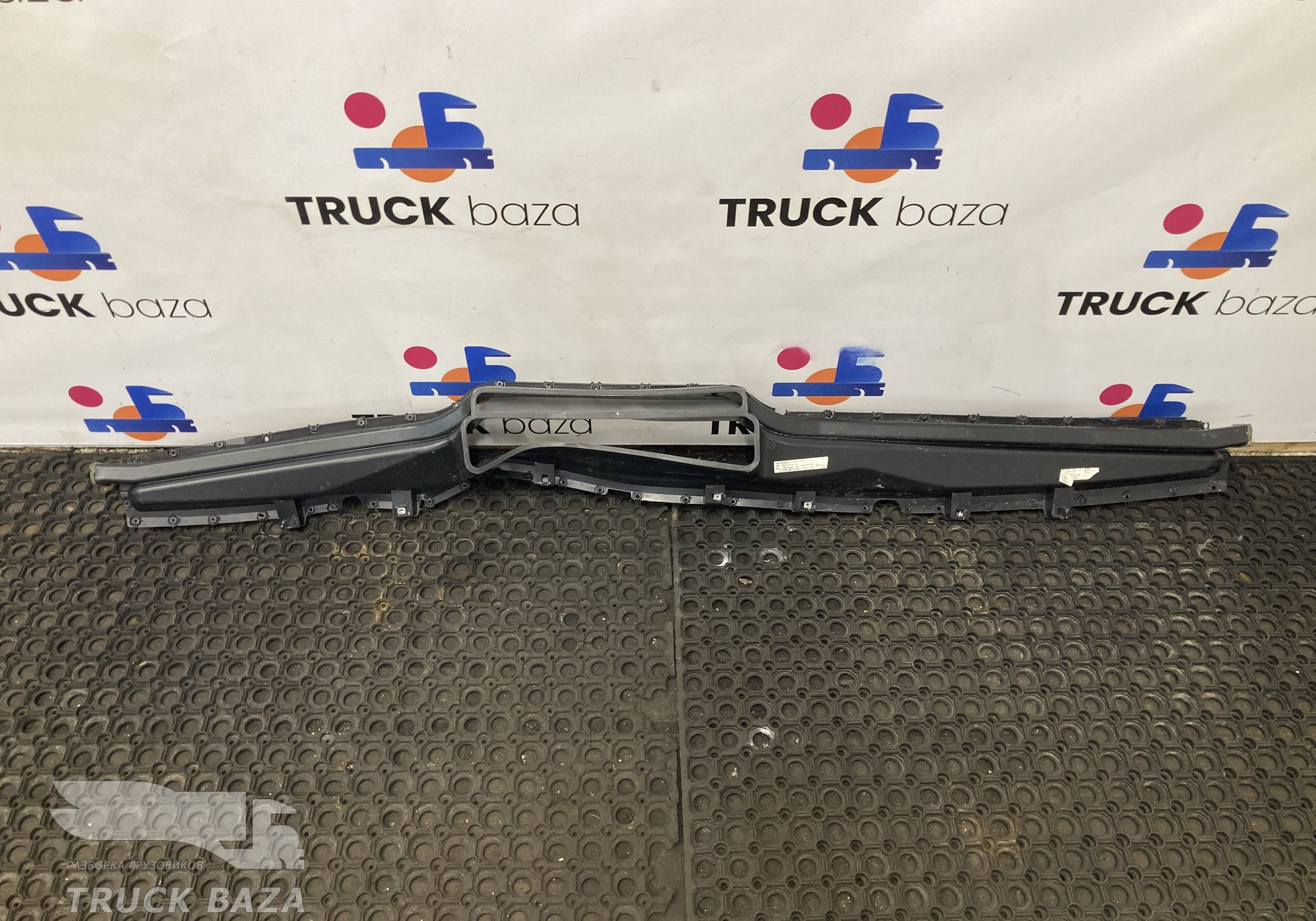 JC4618490 Накладка порога для Ford F-MAX (с 2018)
