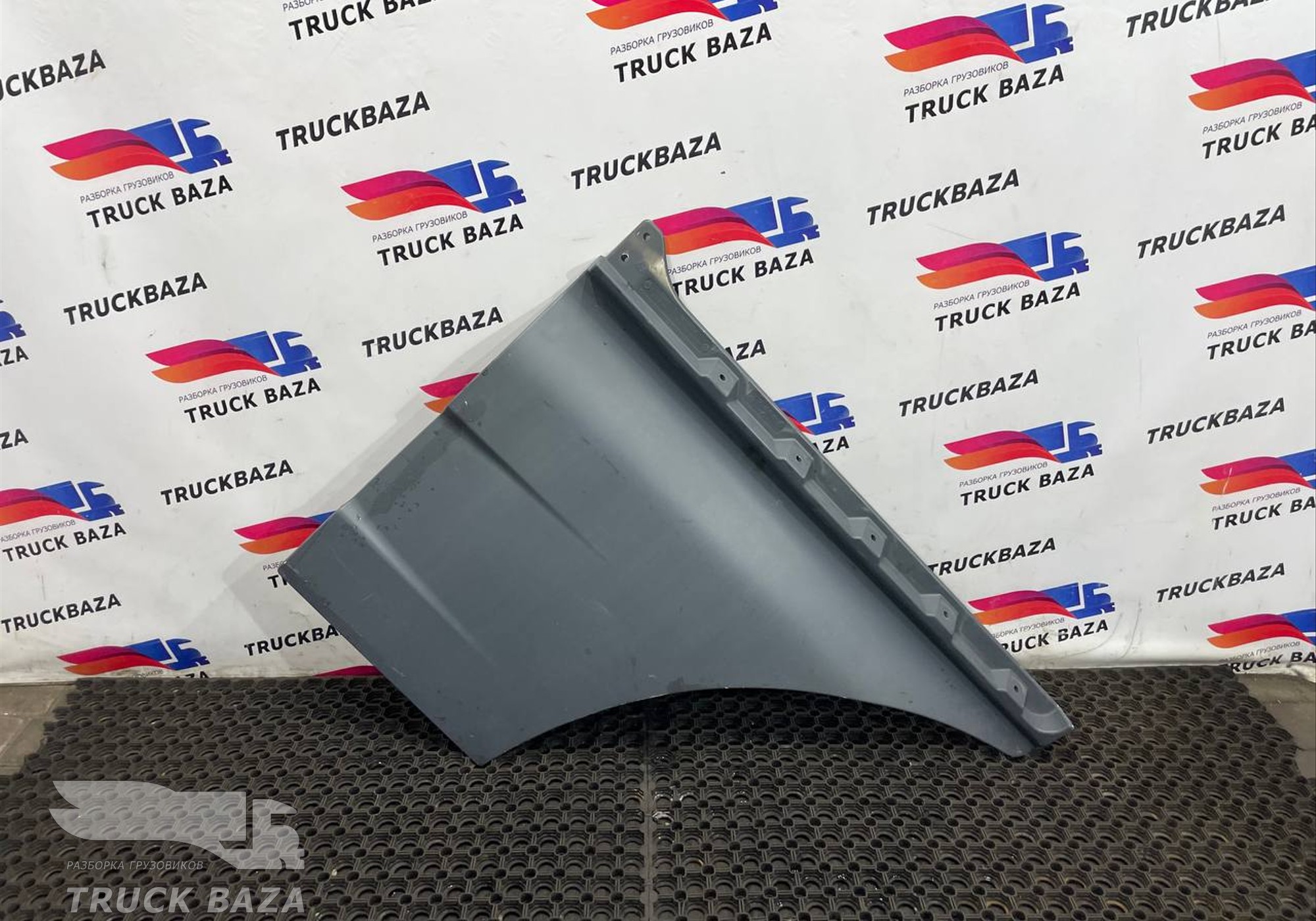 81626100019 Продолжение двери левой для Man TGX II (с 2012)