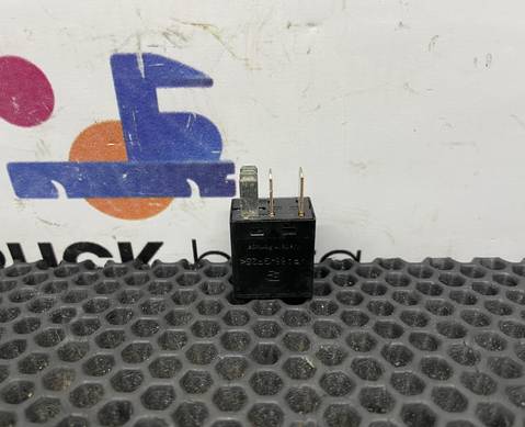 A0045457405 Реле 24V для Mercedes-Benz Actros MP2 (с 2002 по 2008)