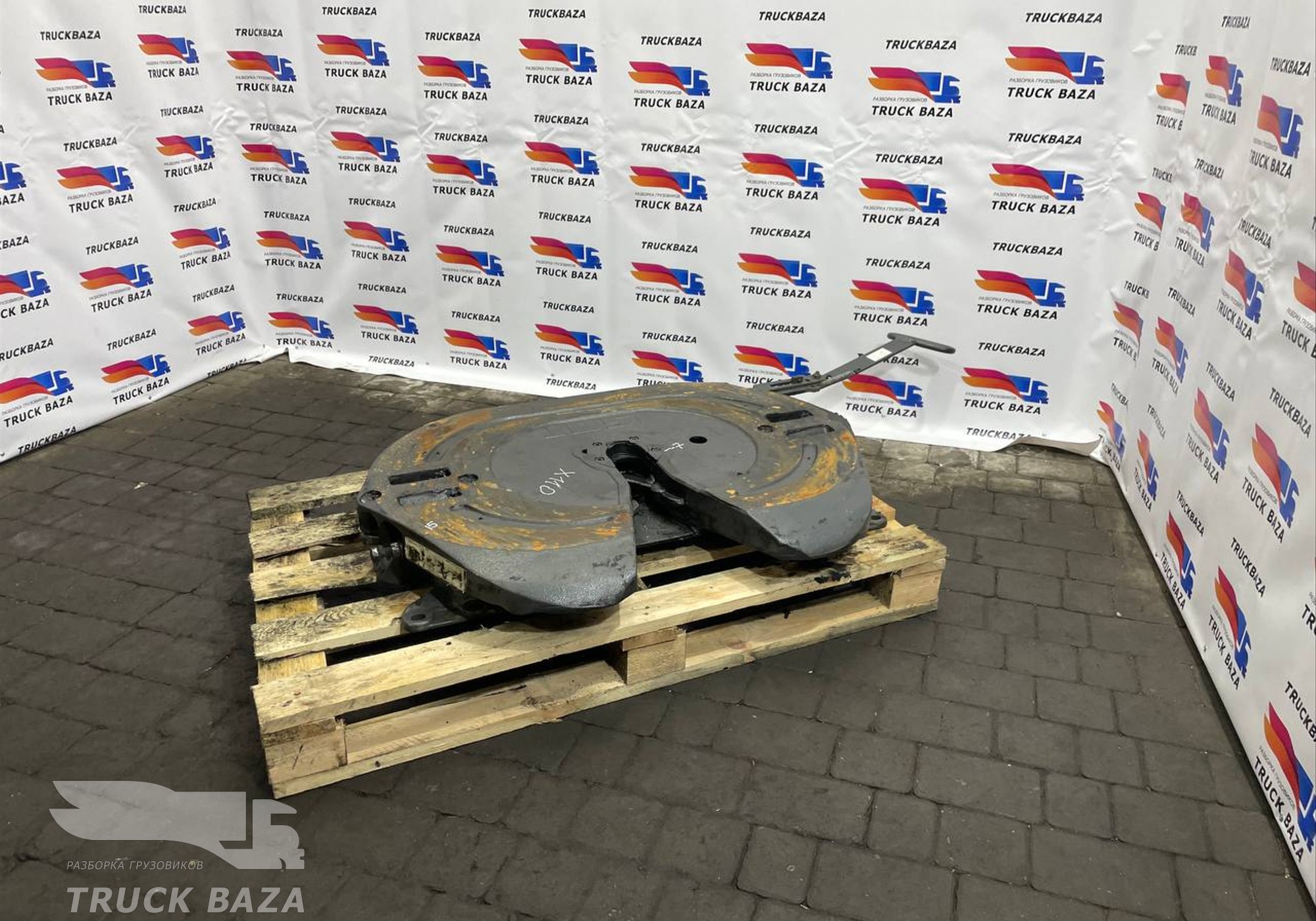 JSK42K02035CS Седло 150 мм для Daf XF106 (с 2012)