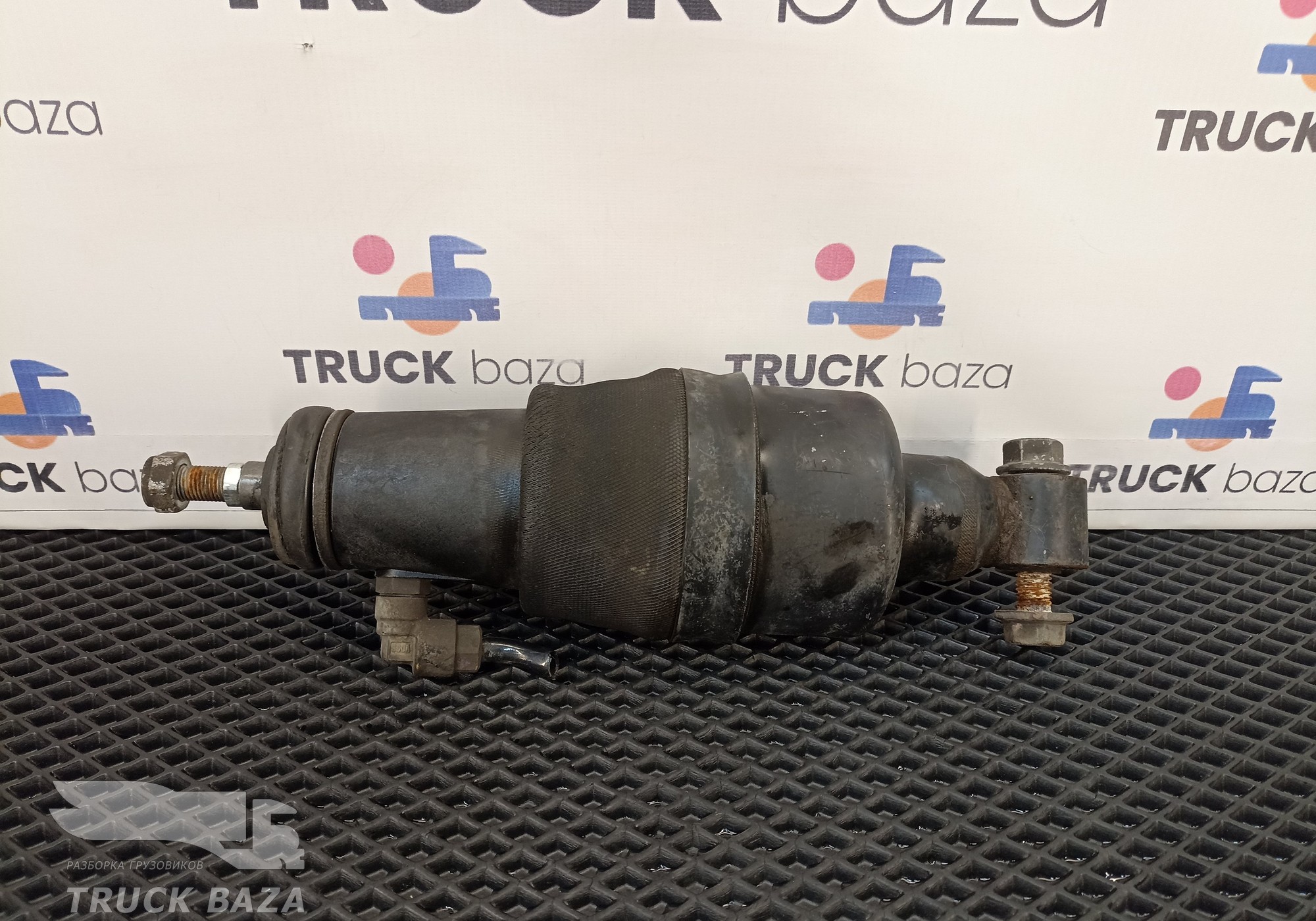 1792423 Подушка кабины задняя для Daf XF105 (с 2005)