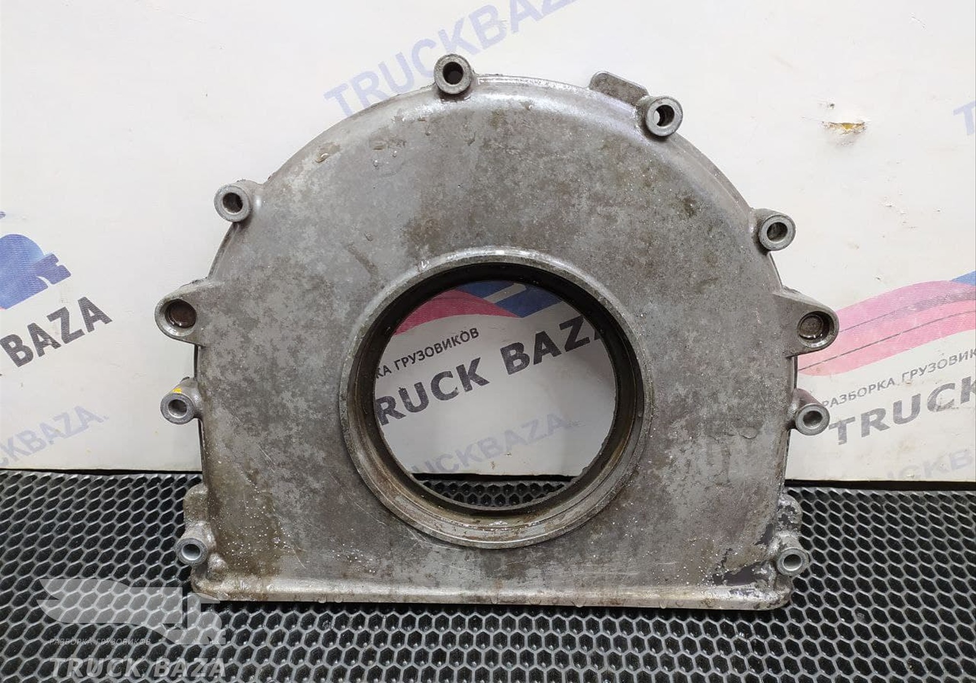 1892682 Крышка плиты двигателя для Scania 5-series G (с 2004 по 2016)