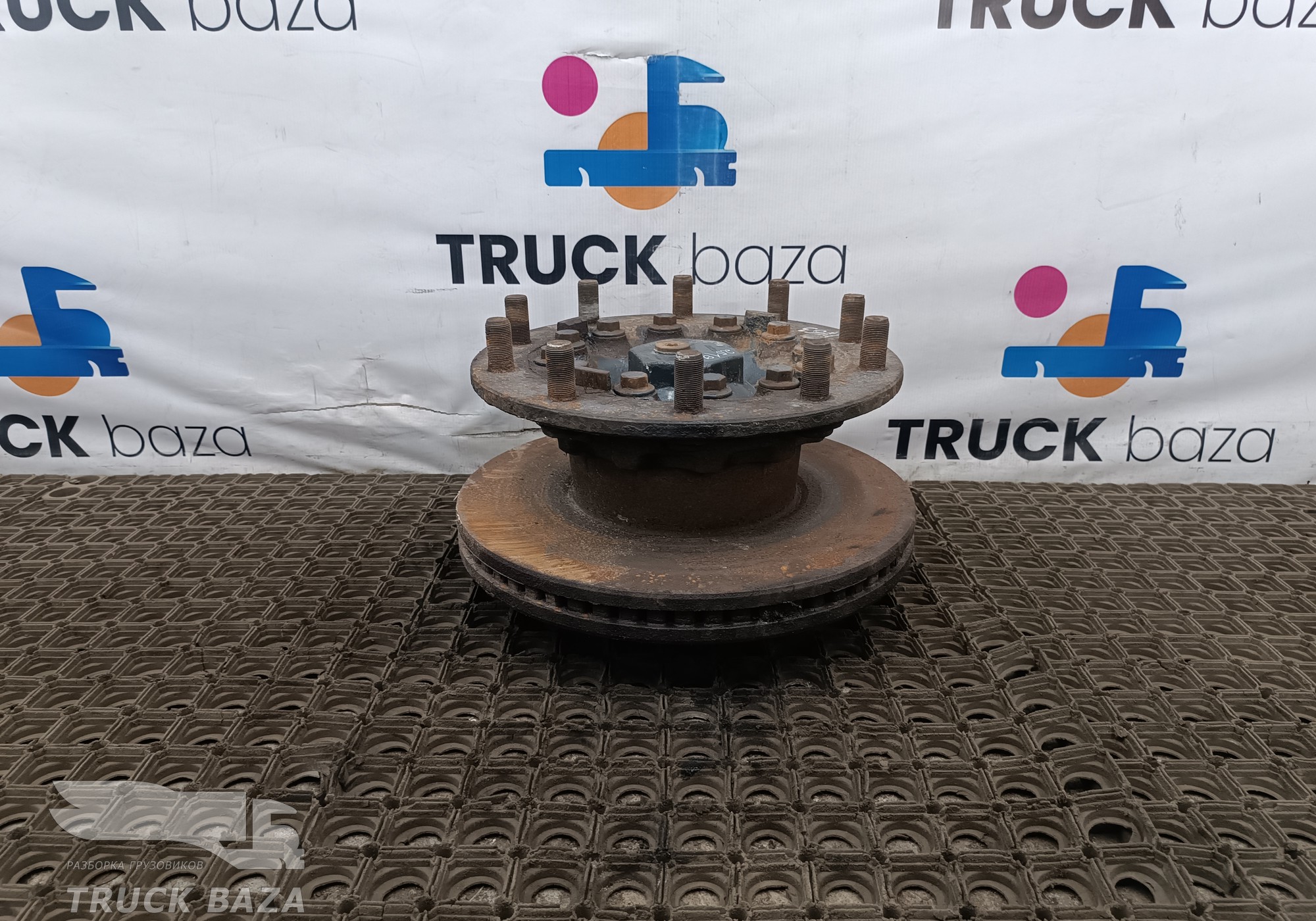 7183906 Ступица передняя для Iveco Eurotrakker