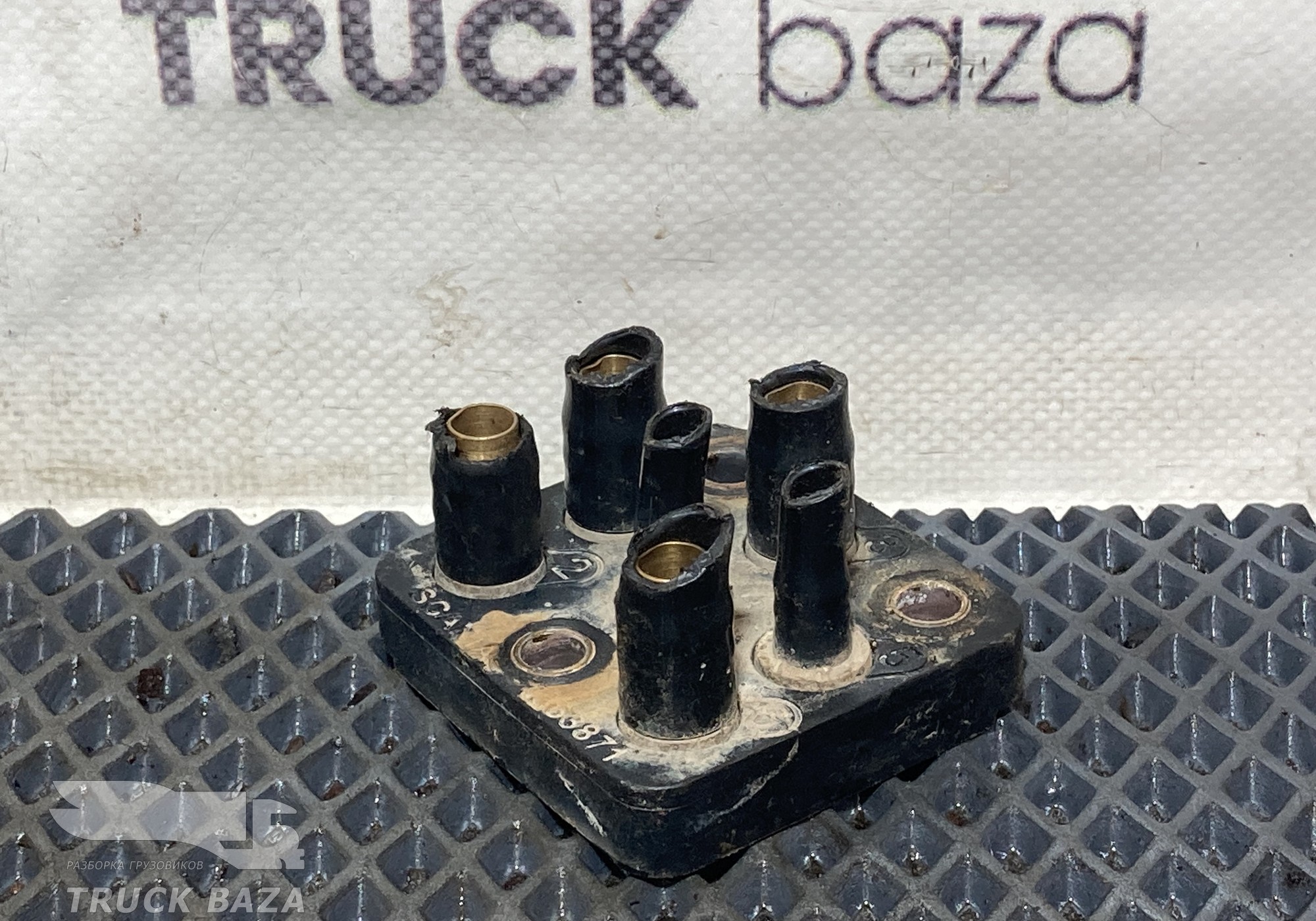 1363871 Распределитель тормозных сил