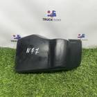 Крышка кронштейна зеркала левая