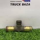 81981200119 Тройник отопителя для Volvo V70