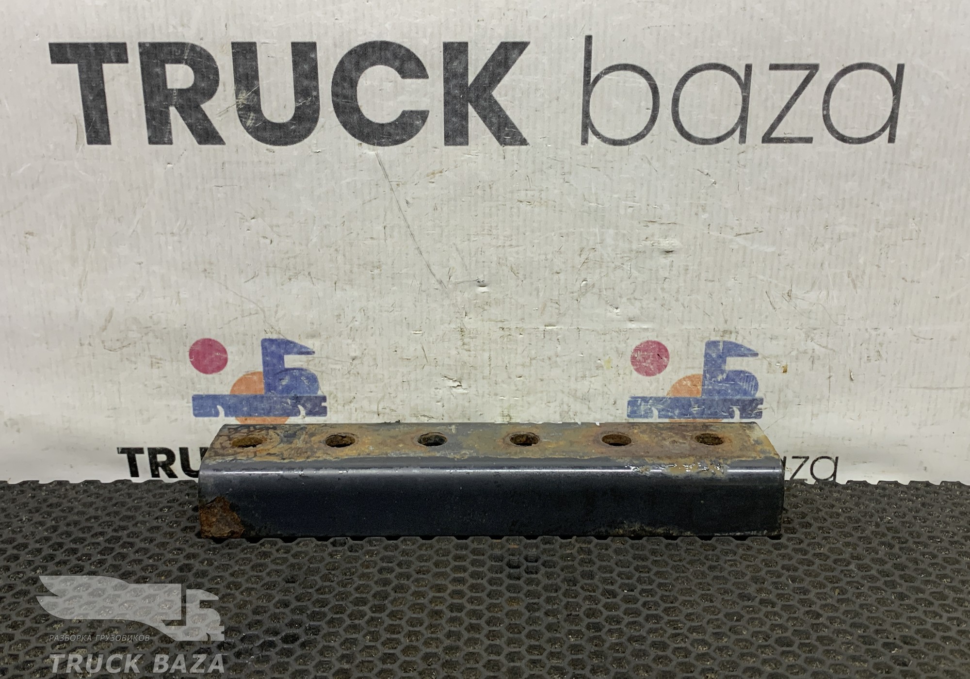 41298307 Кронштейн топливного бака для Iveco Stralis II Hi-Way (с 2012)