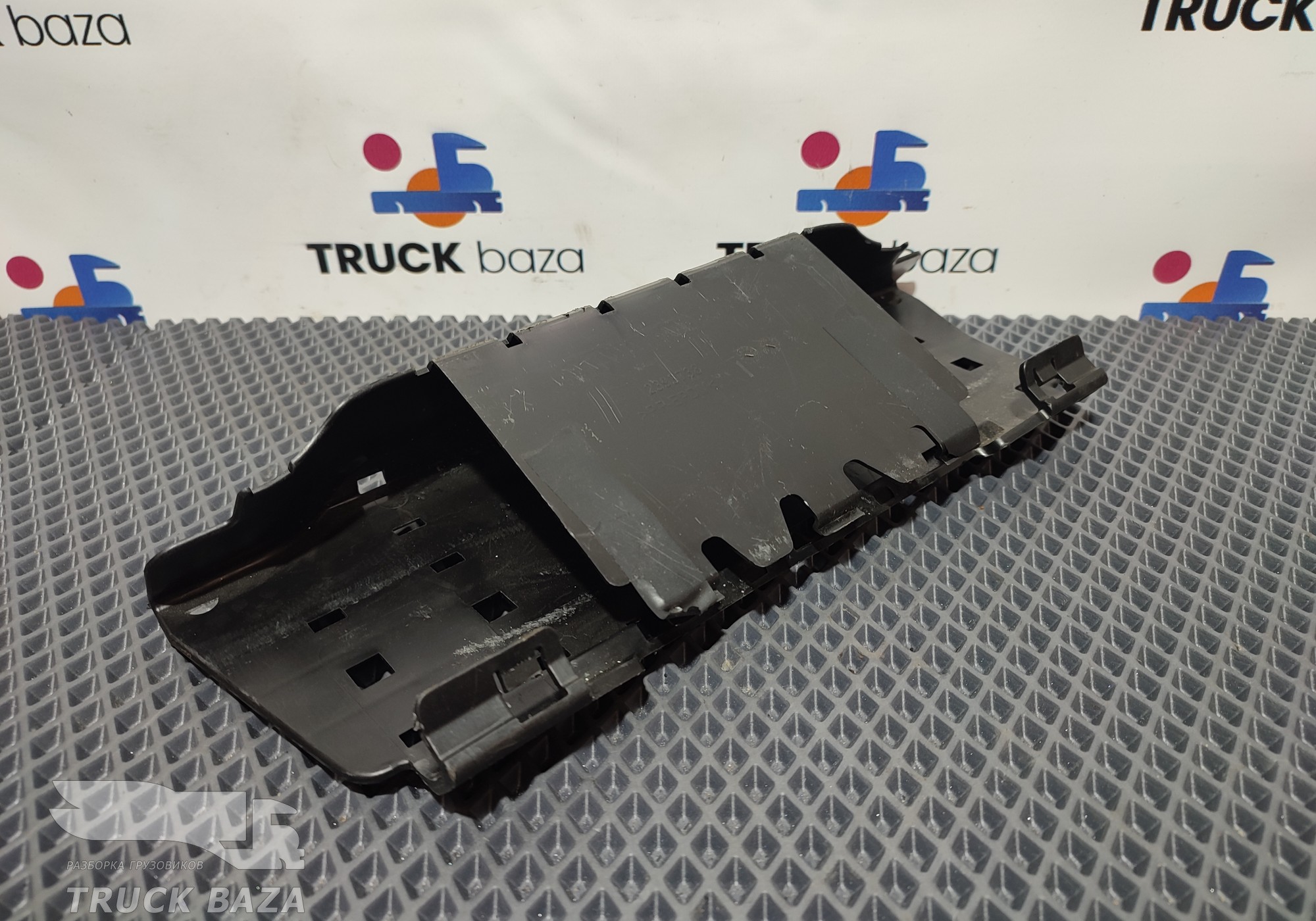 2393738 Кабелепровод для Scania 6-series P (с 2016)