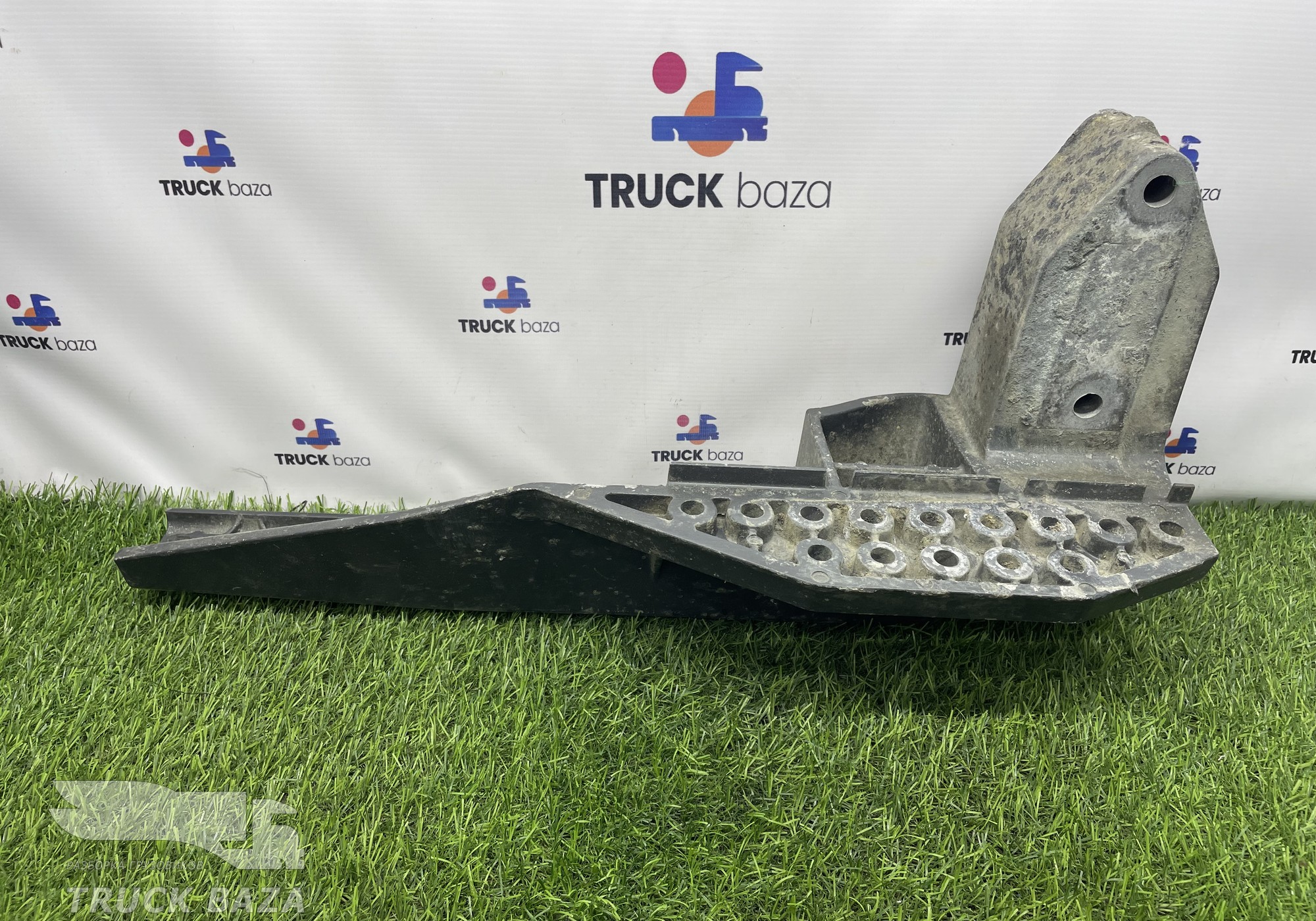 A9436660478 Кронштейн подножки левый