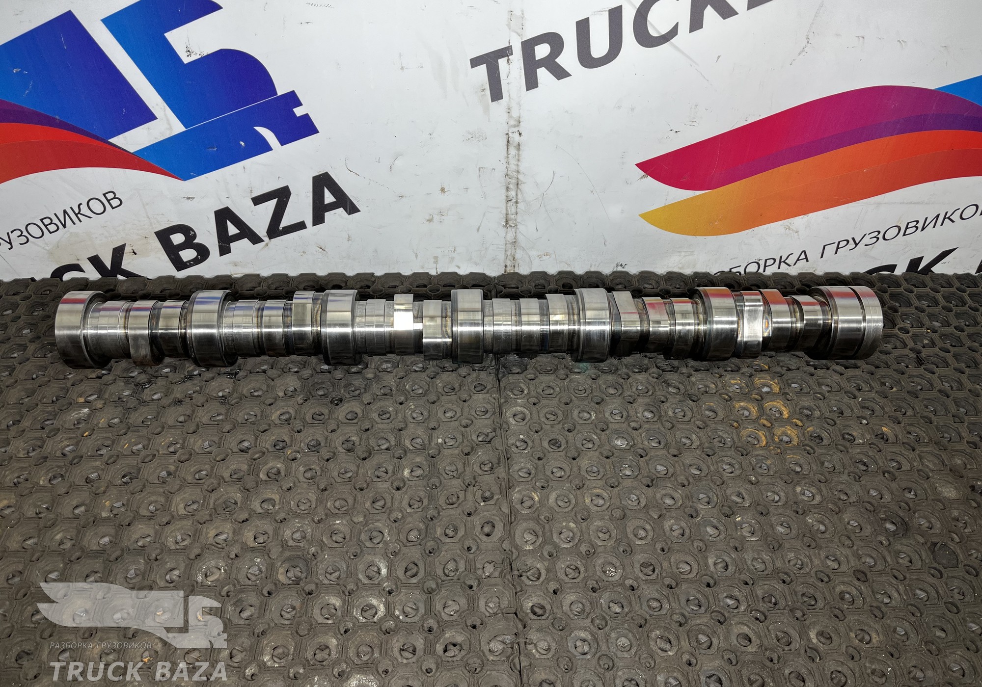 1872340 Распредвал MX13 для Volvo FH 4 (с 2012)