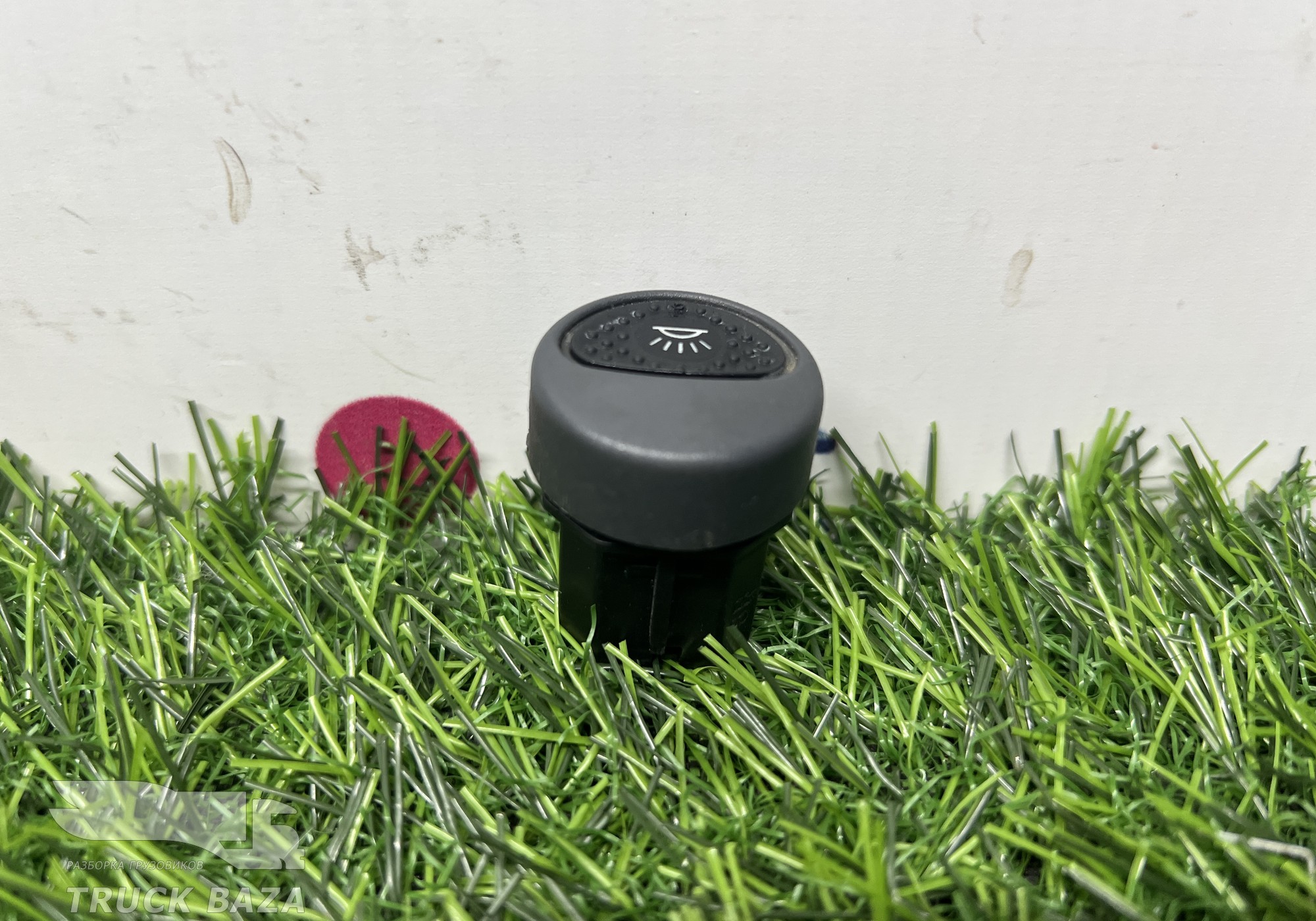 504096694 Кнопка включения света для Iveco Stralis