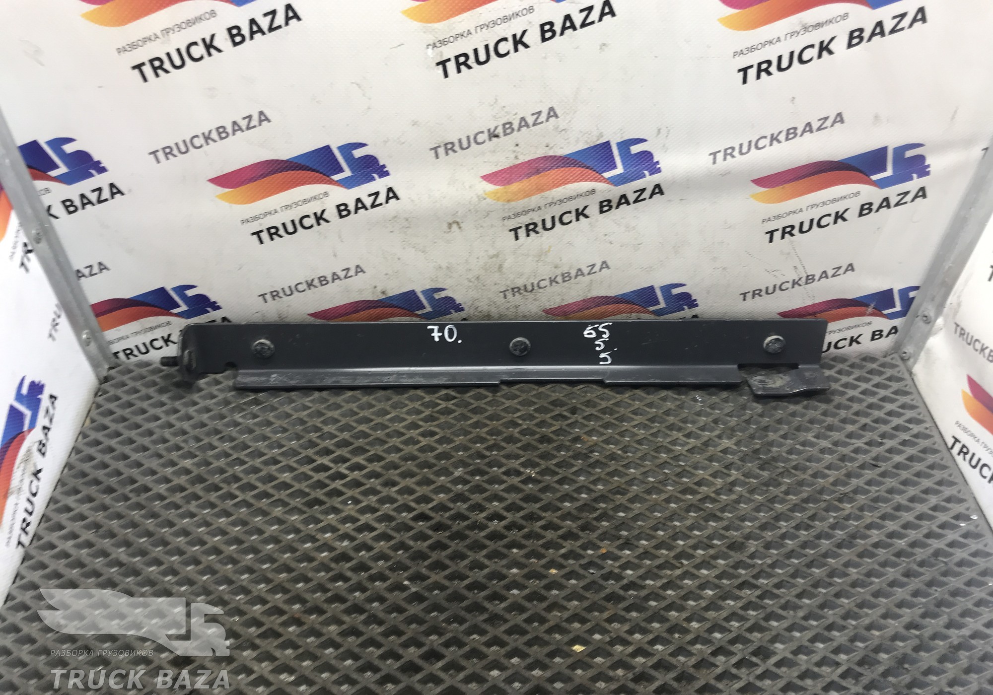 22955201 Кронштейн распределительной коробки для Volvo