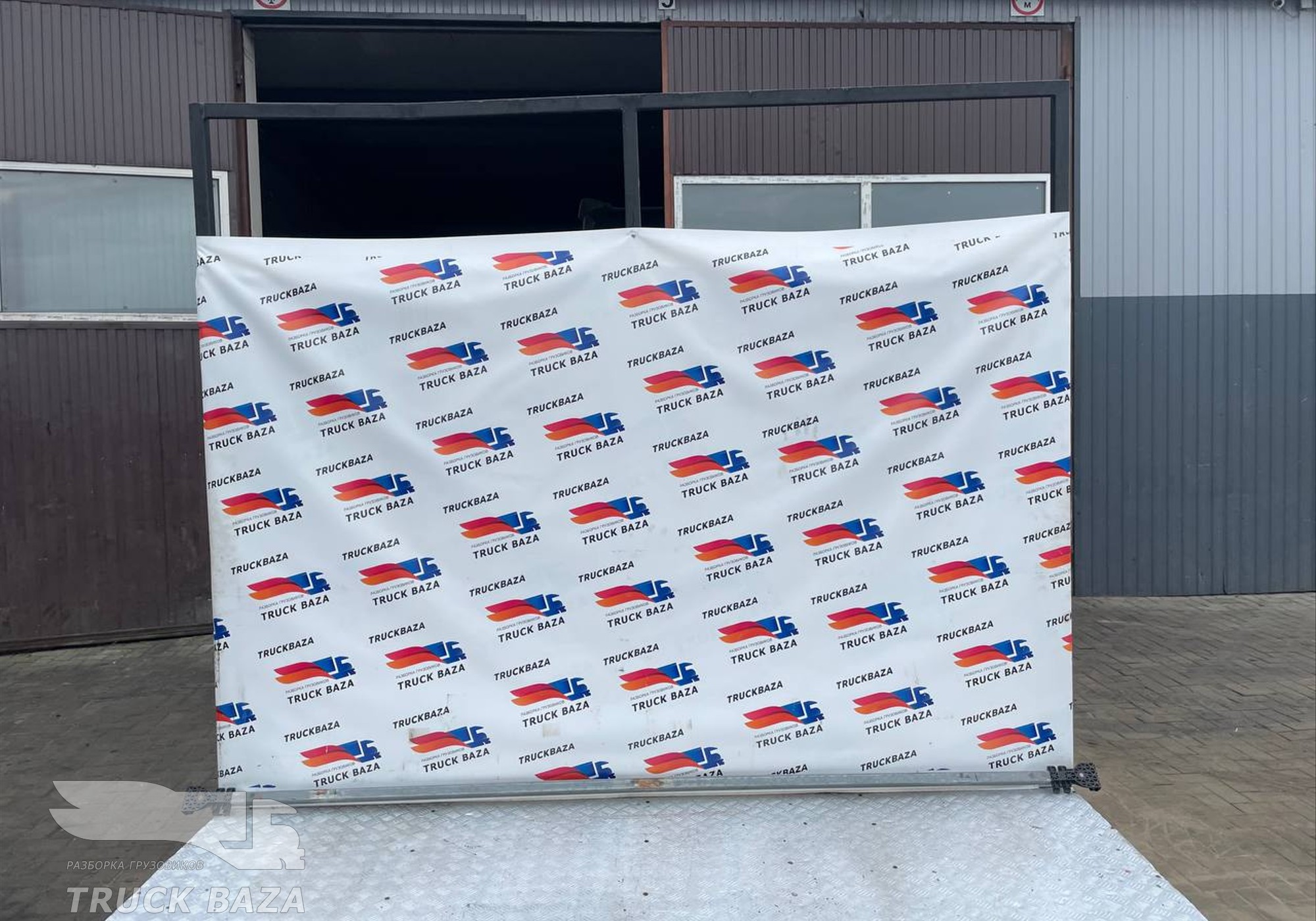 38067900 Поперечина сдвижной крыши для Полуприцепы Разные Полуприцепы