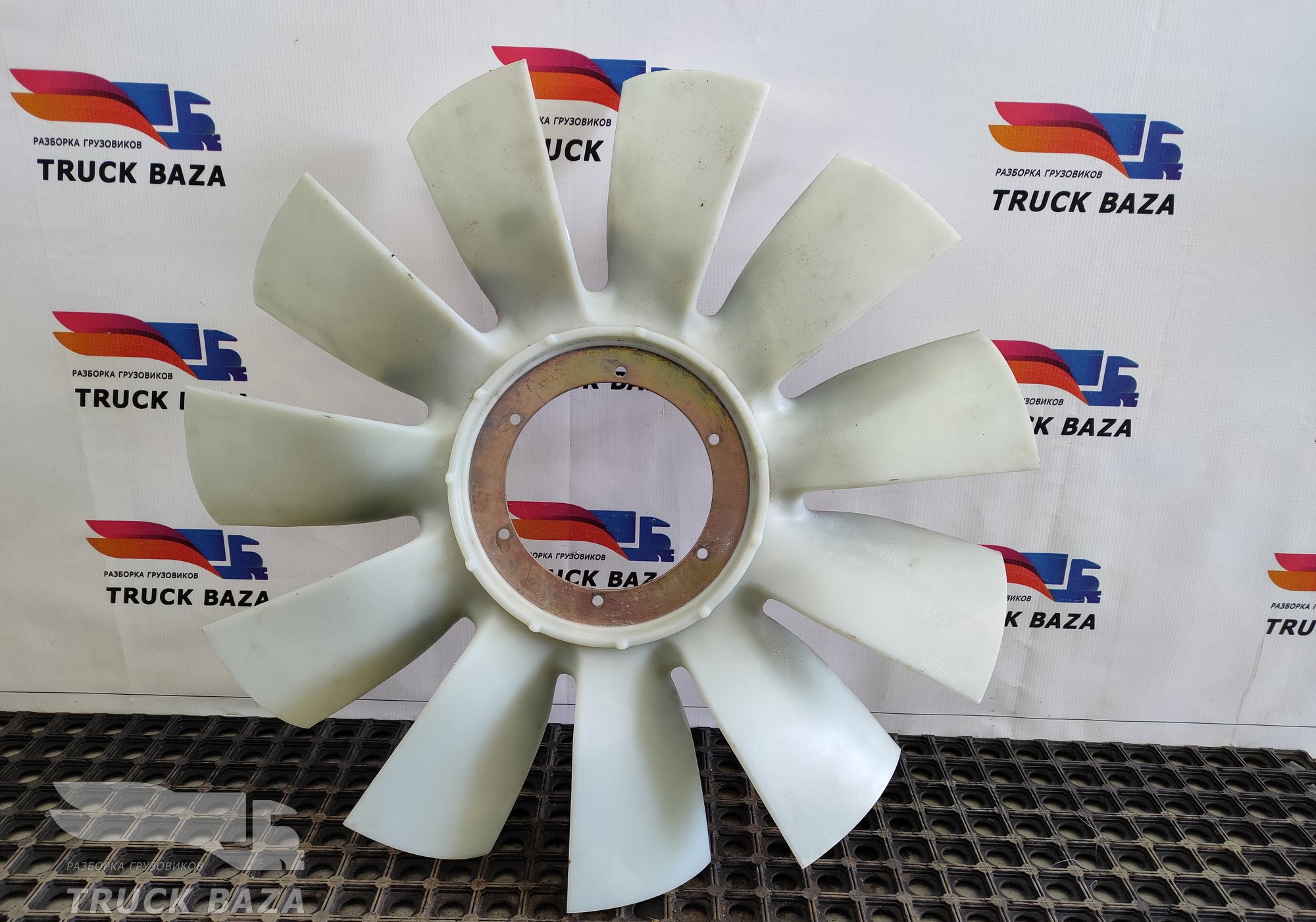 1644886 Крыльчатка вискомуфты для Daf CF