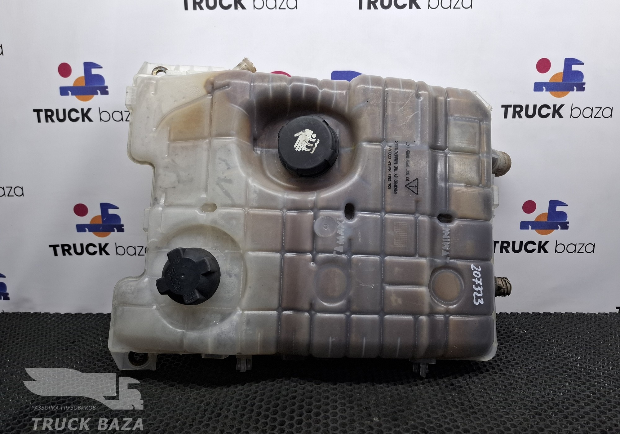 7420828416 Бачок расширительный для Renault Kerax