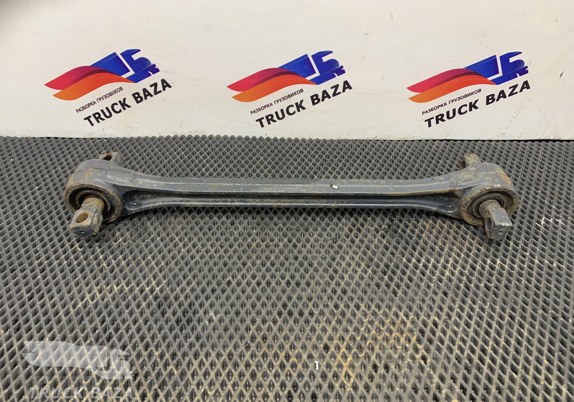 41272429 Тяга реактивная для Iveco