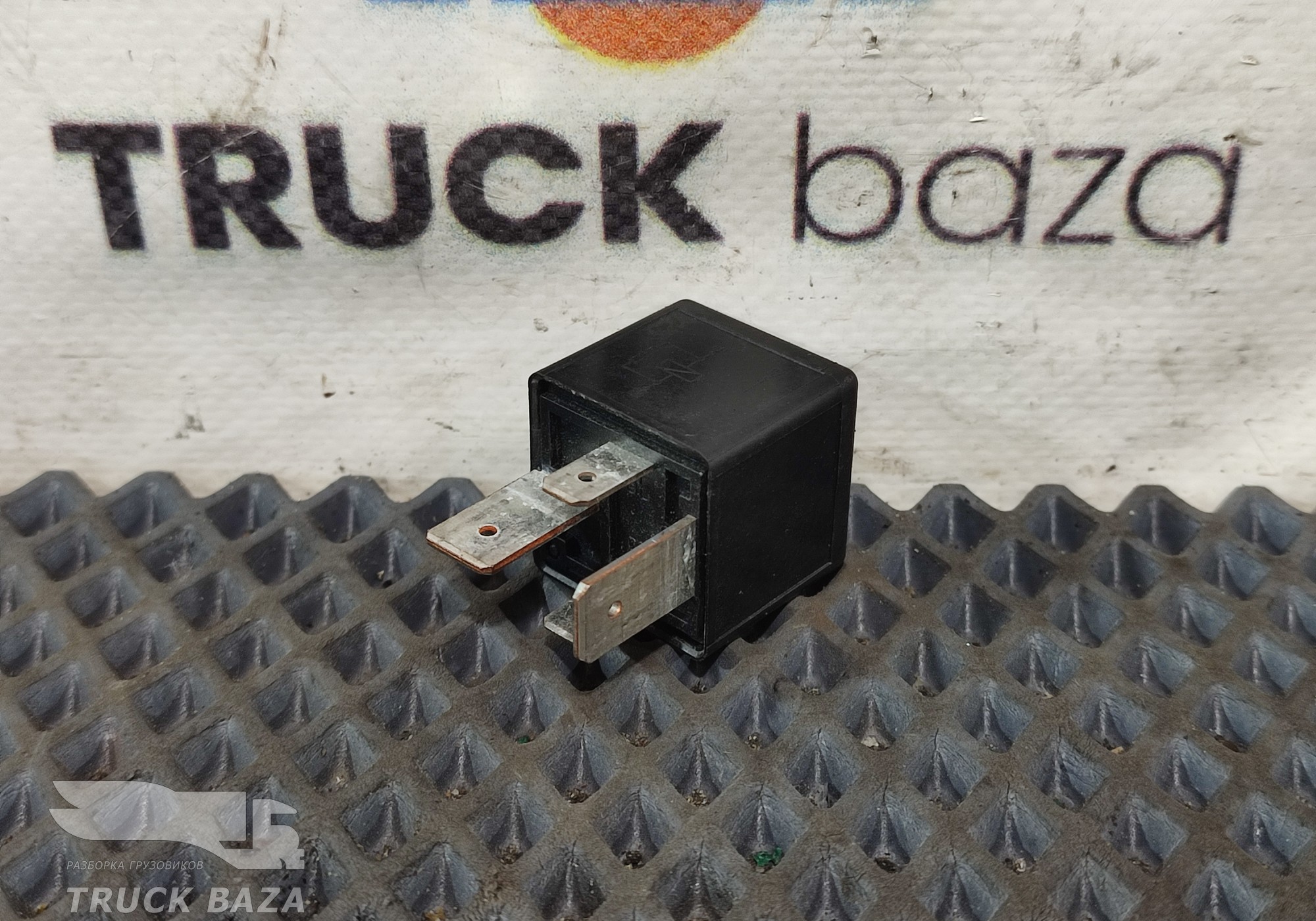 2420827 Реле 24V для Scania 5-series G (с 2004 по 2016)