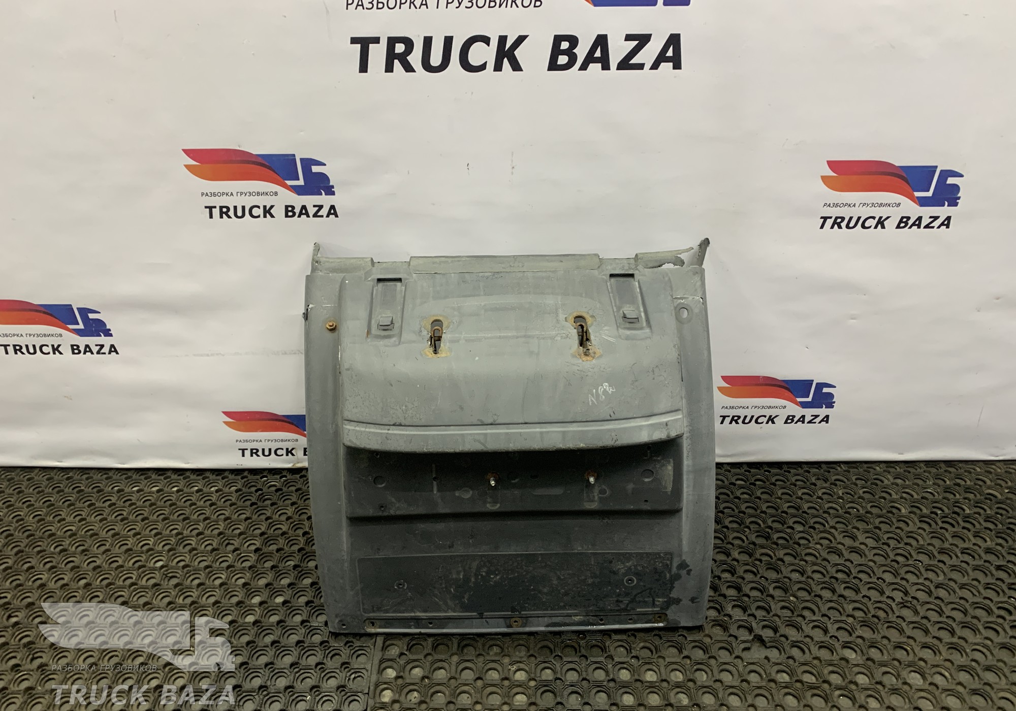 81664106604 Крыло заднее задняя часть