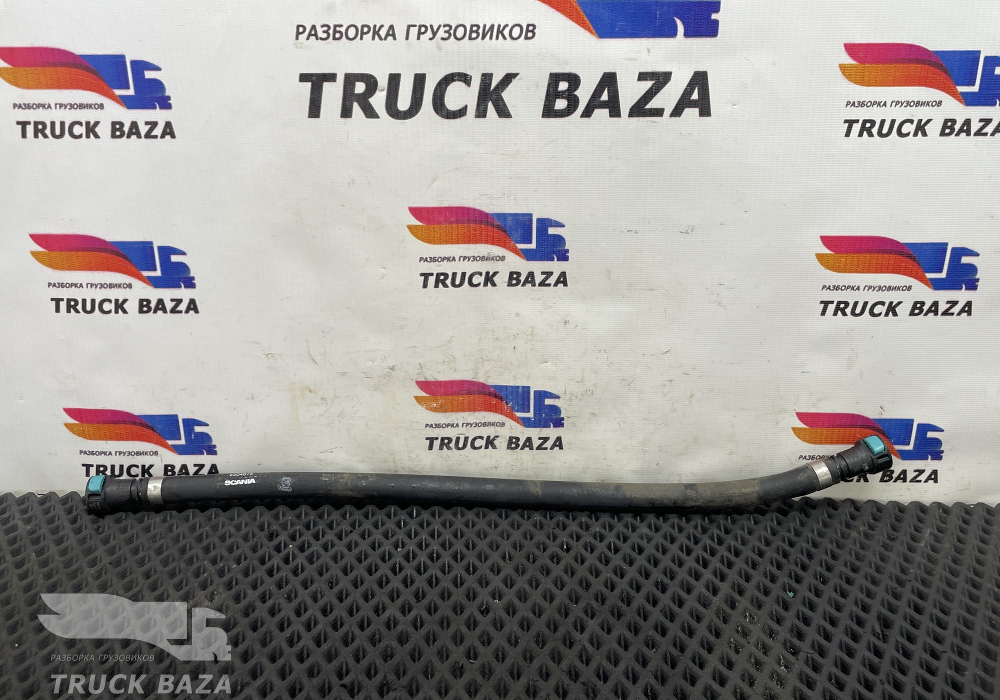 2204675 Шланг охлаждающей жидкости для Scania 6-series R (с 2016)