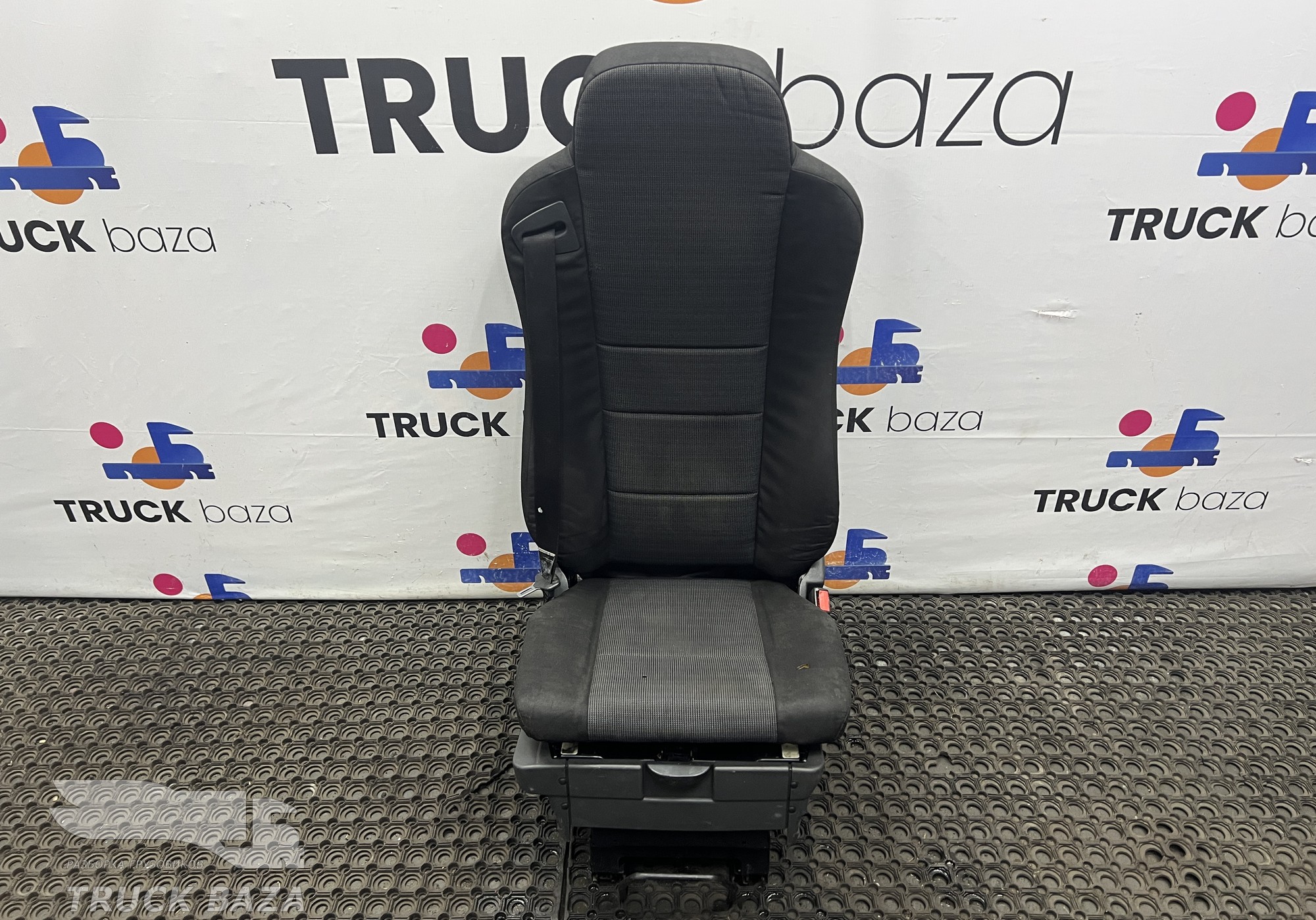 45104680003131 Сиденье пассажирское механическое для КАМАЗ 5490 (с 2013)