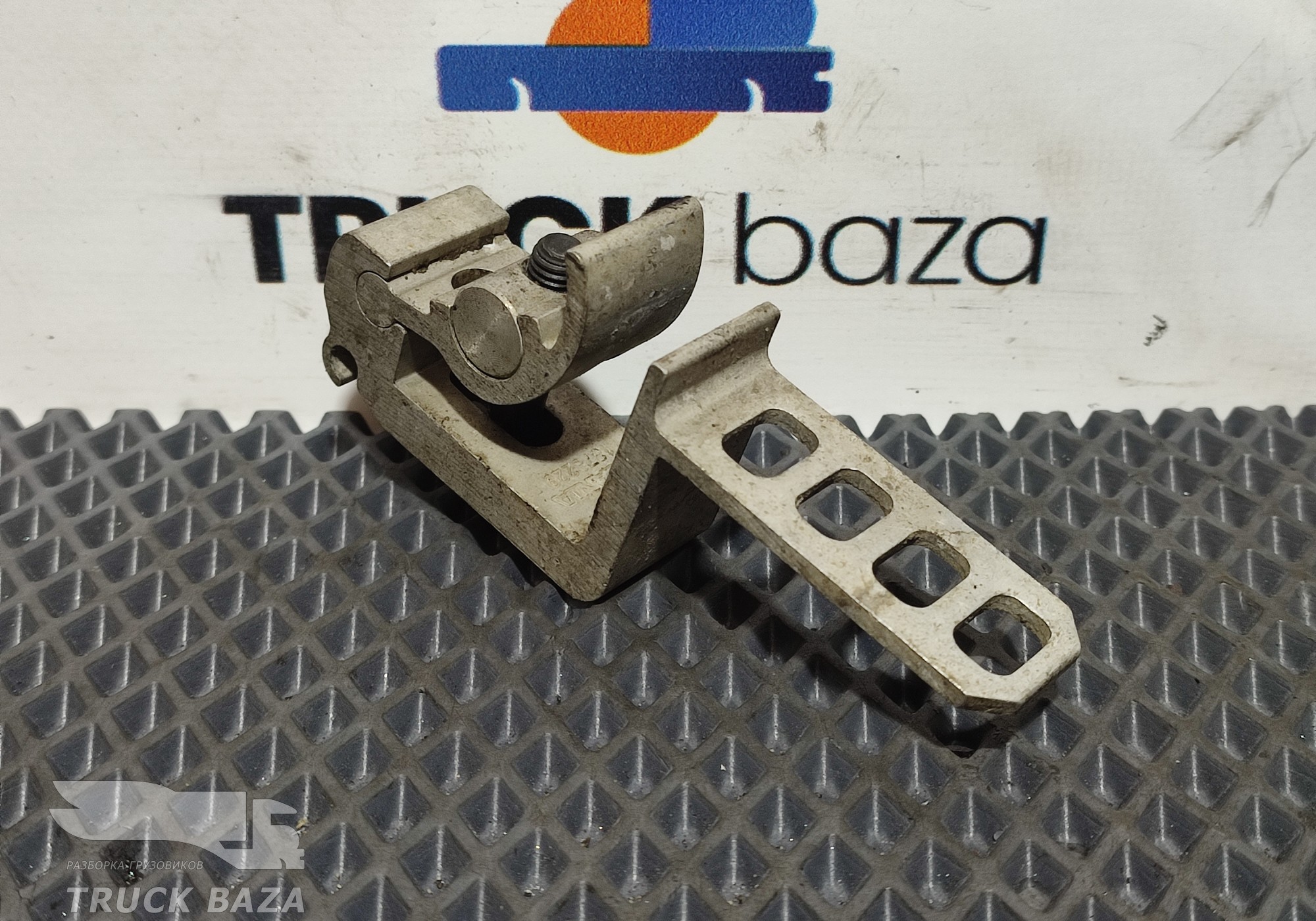 1878229 Кронштейн трубок AdBlue для Scania 6-series