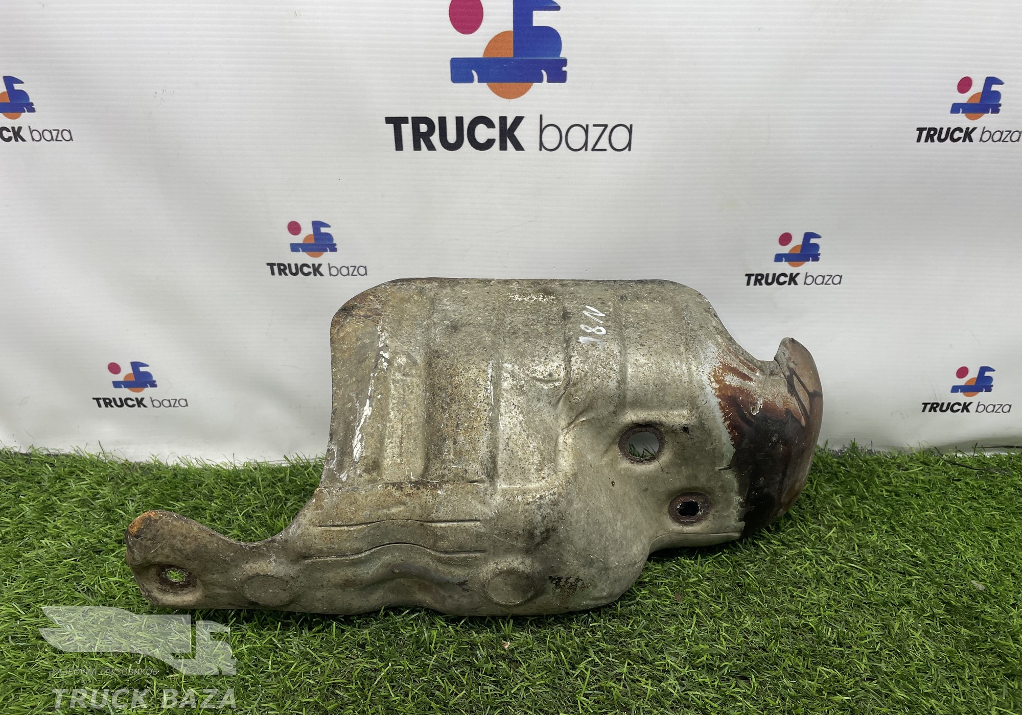 51081200398 Экран тепловой