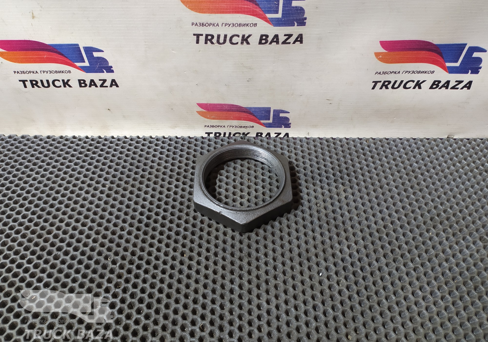 7401076335 Гайка ступицы задней для Renault T