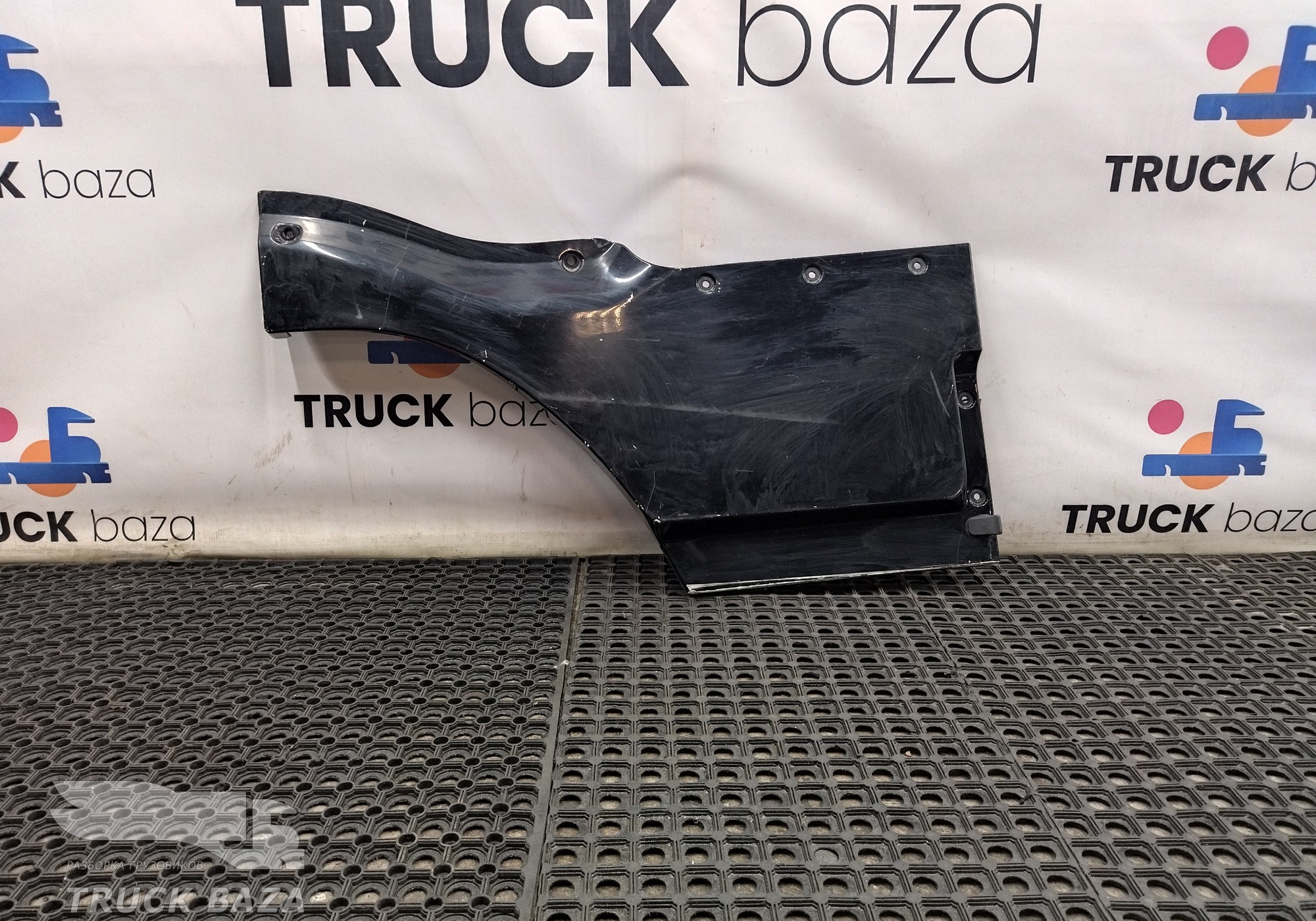 9417280856 Продолжение двери правой для Mercedes-Benz Actros MP2 (с 2002 по 2008)
