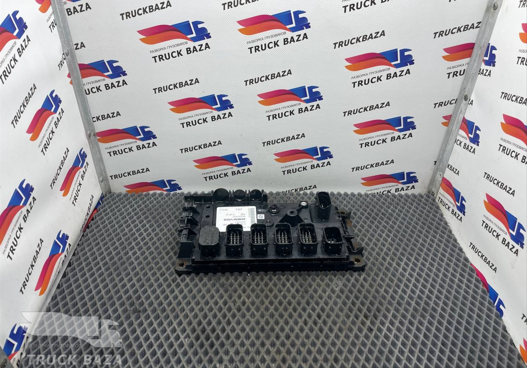 A0014462717 Блок управления светом для Mercedes-Benz Actros MP3 (с 2008)