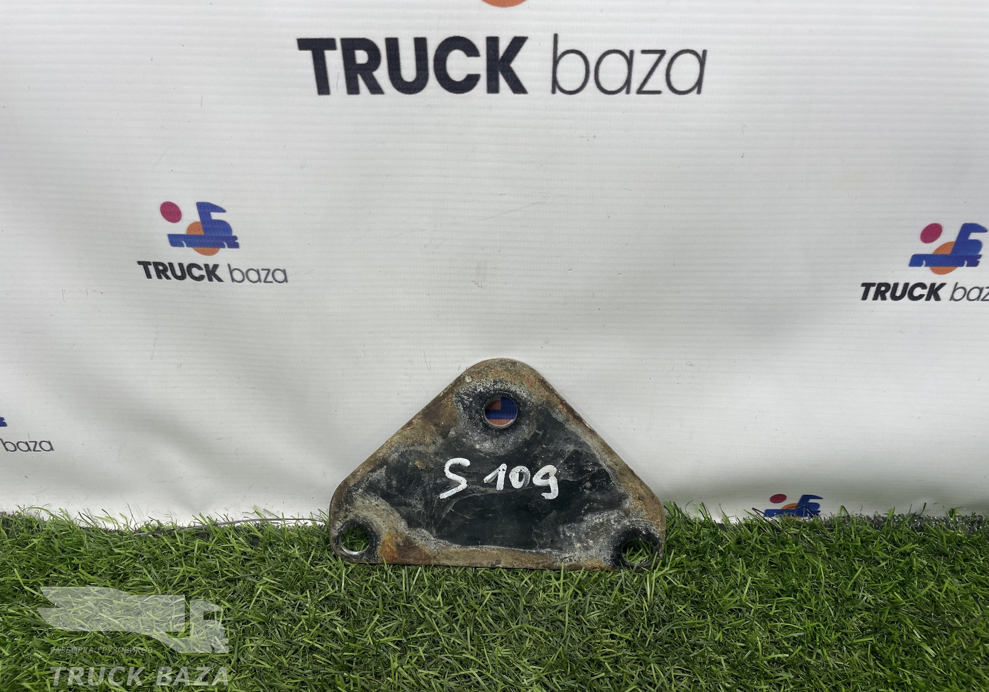 1887100 Кронштейн осушителя для Scania 5-series P (с 2004 по 2016)