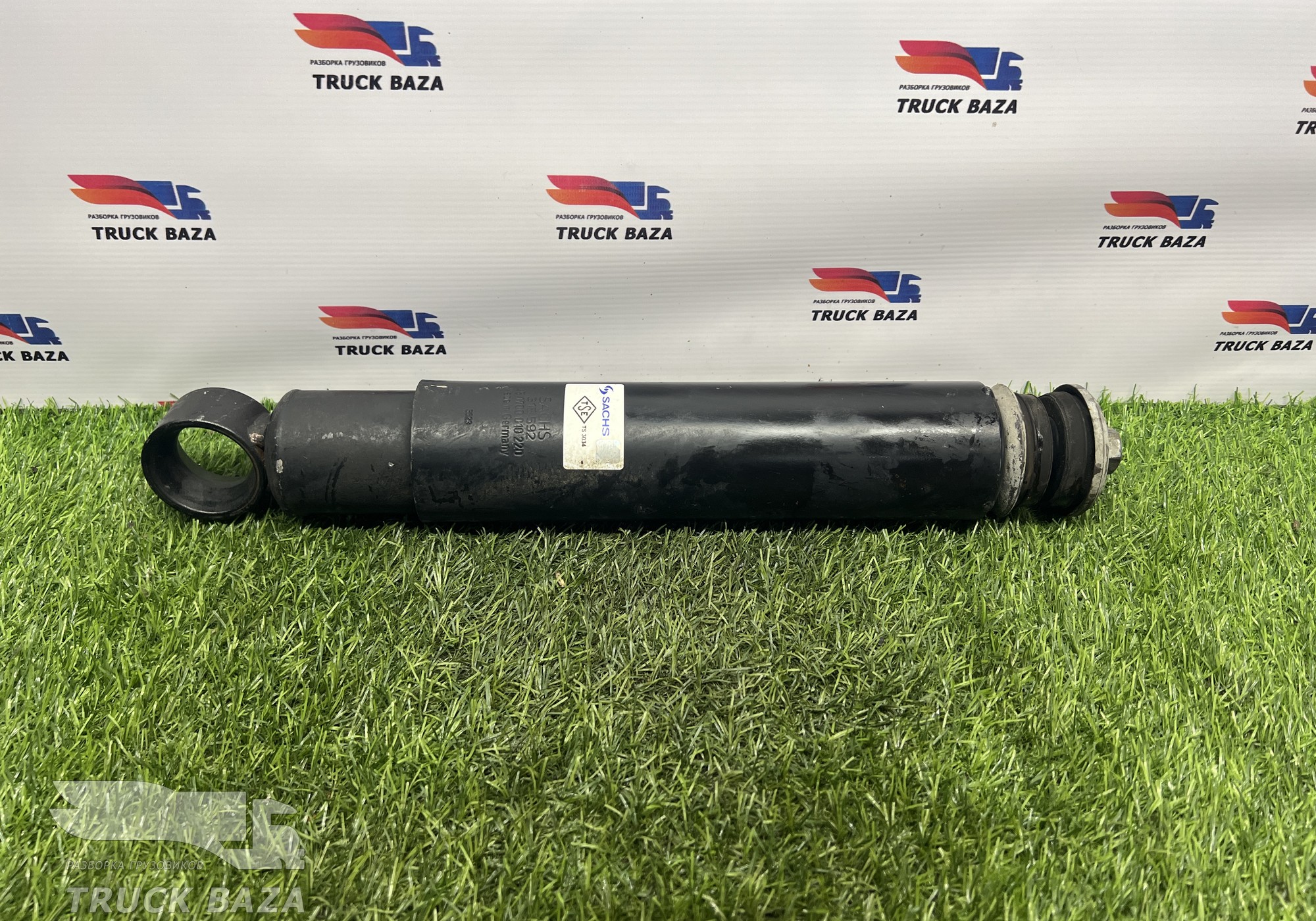 315592 Амортизатор передний