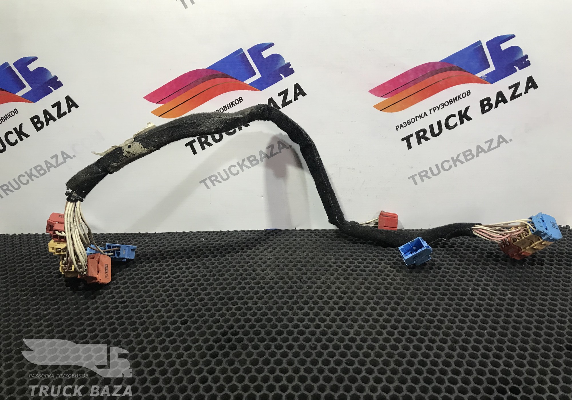 81254586605 Проводка рулевой колонки для Man TGX
